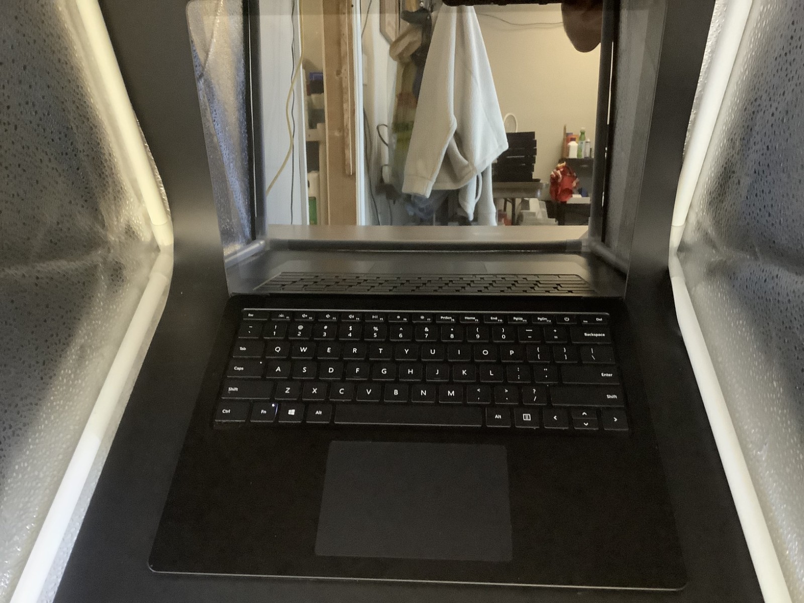 Microsoft Surface Laptop 3 13.5″ i5-1035G7 1.3GHz 16GB RAM 256GB SSD Read Desc 6