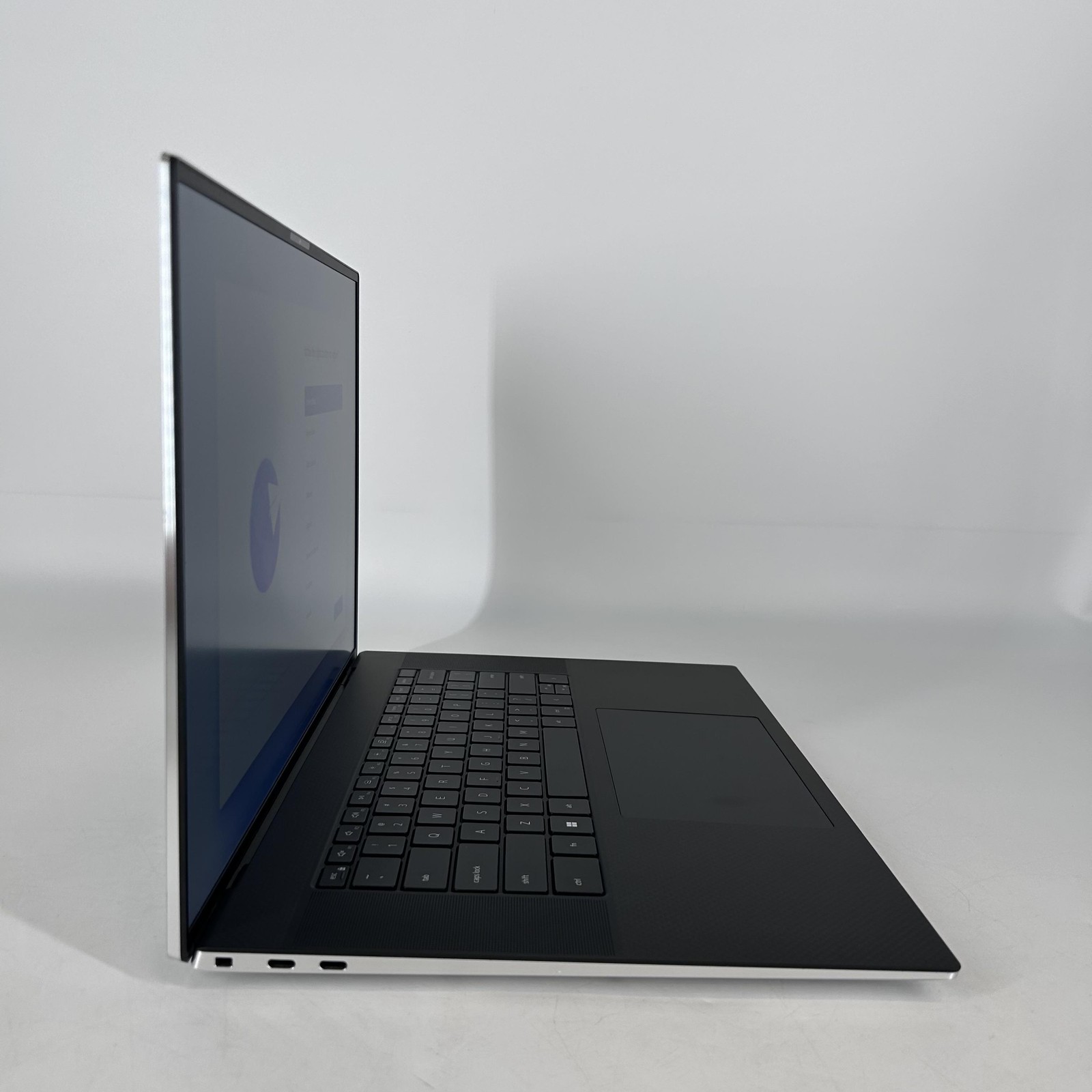 Dell XPS 17 9730 FHD+ 2.6 GHz i9-13900H 32GB 1TB SSD NVIDIA RTX 4080 Excellent