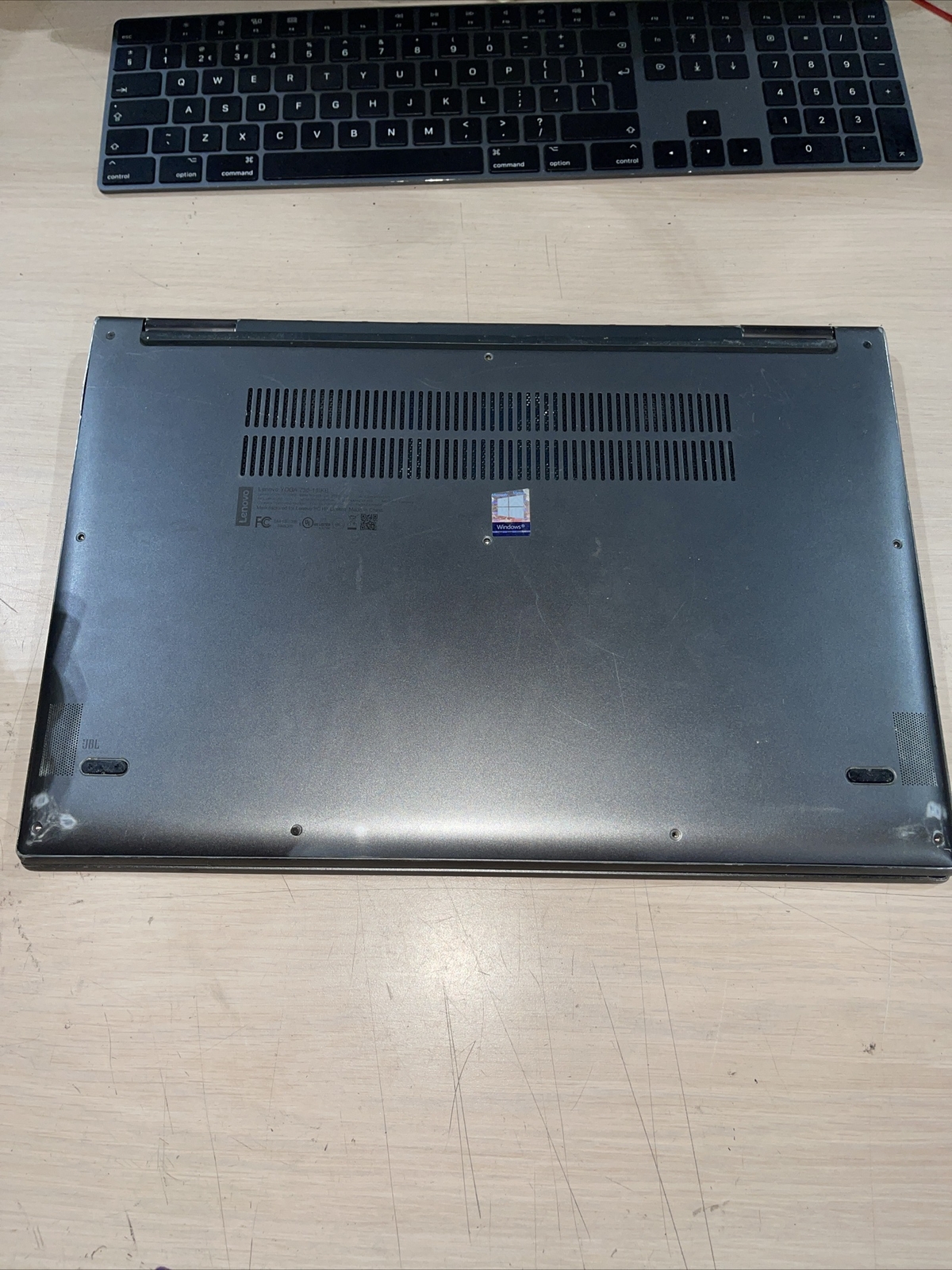 Lenovo Yoga 730 15IKB i5-8250U 1.60GHZ 8GB RAM NO HD