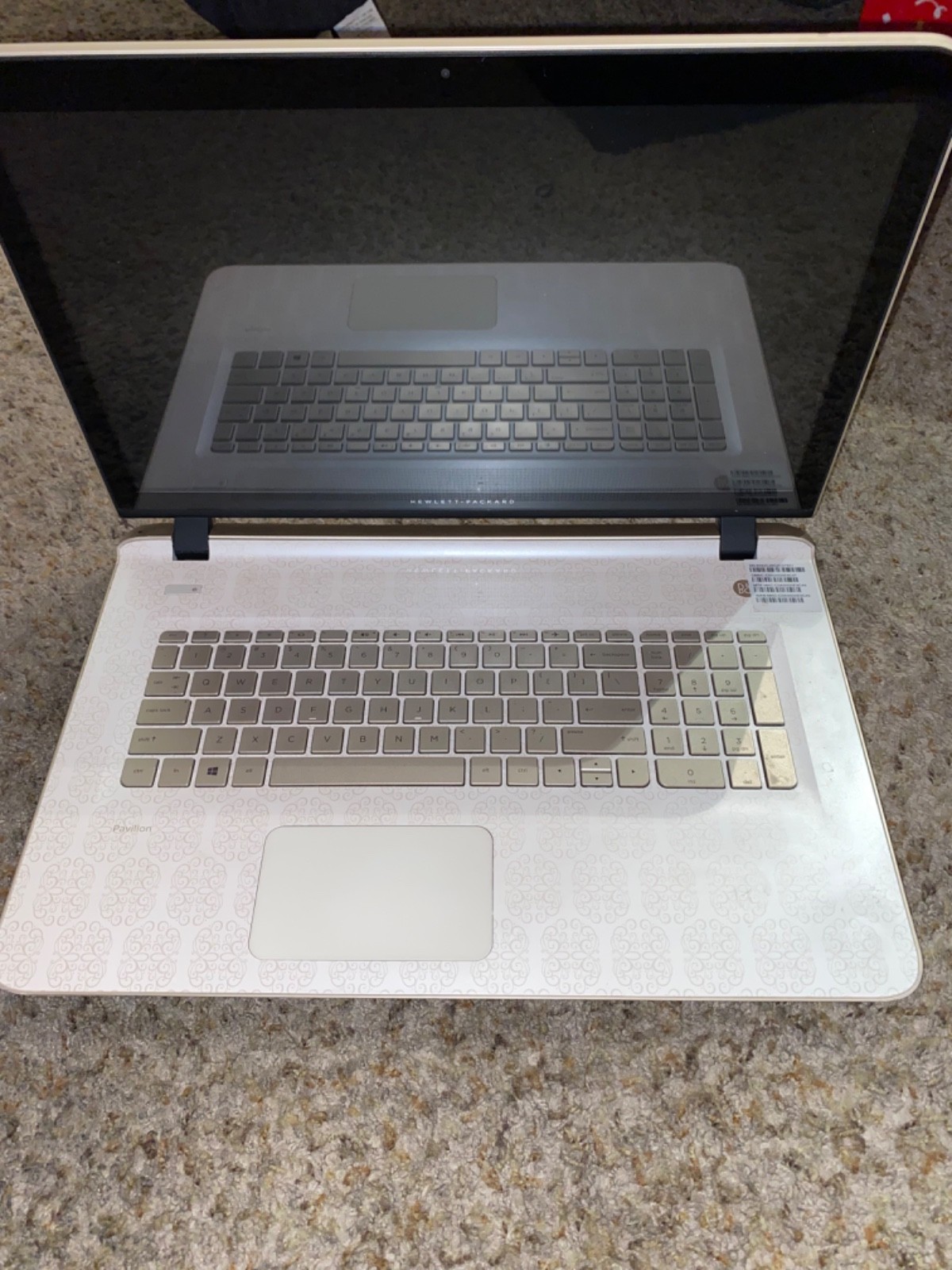 HP Pavilion G7 17″ Notebook PC AMD A8-4500M APU W/ Radeon HD Graphics 1.90 GHz