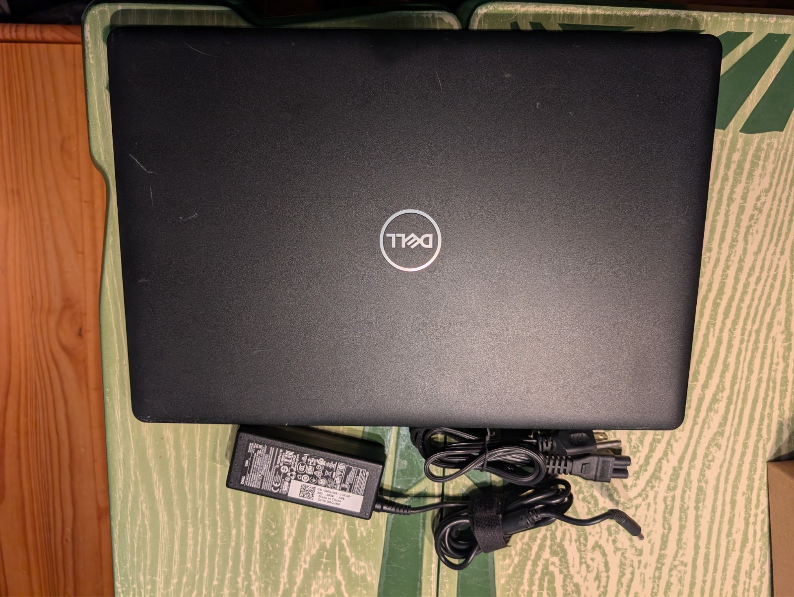 Dell Latitude 3590 Laptop, i5-8250U, 8GB DDR4. 256 GB NVMe, Wifi + BT, Win11 Pro