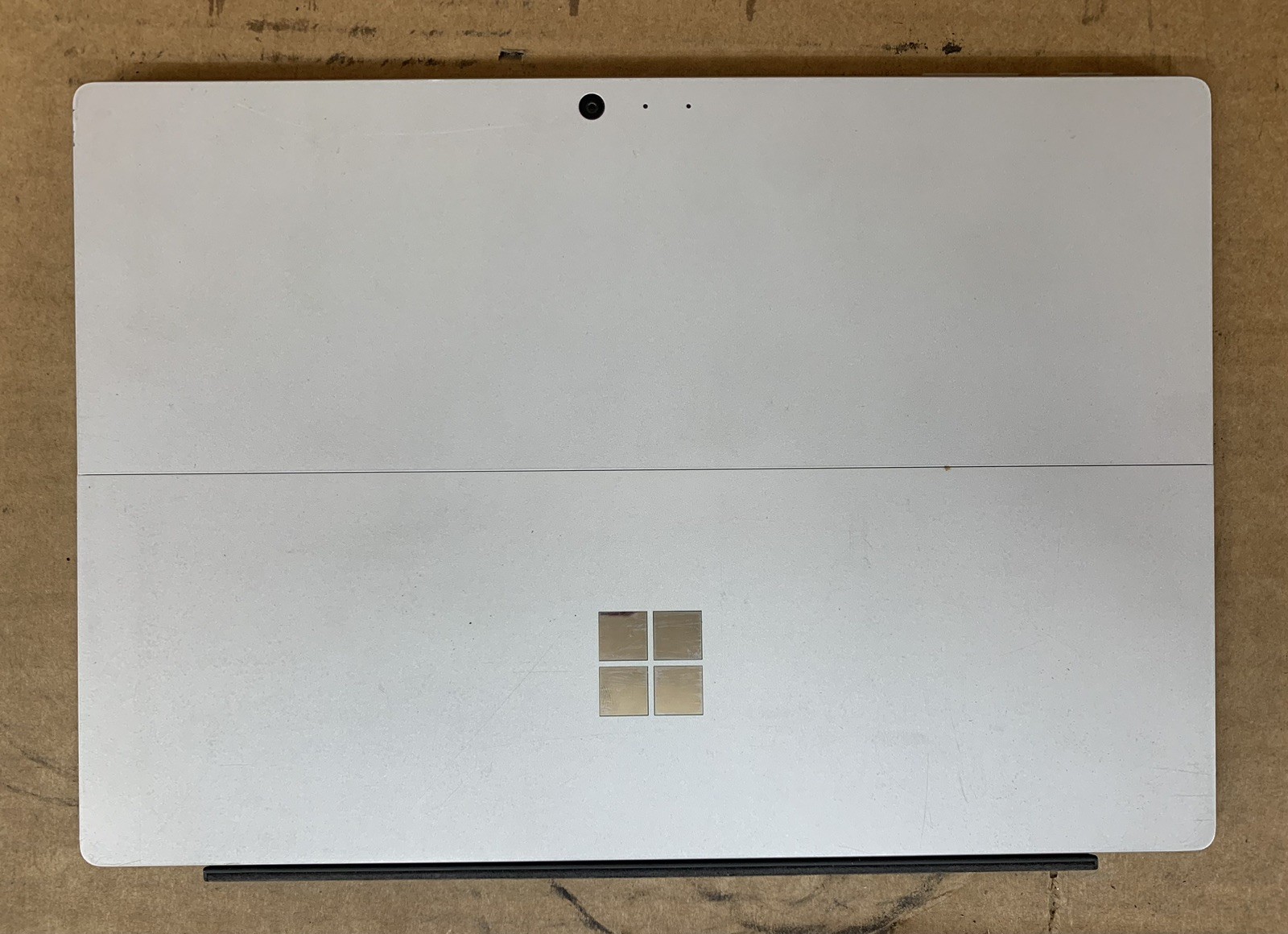 Microsoft Surface Pro 5 Intel i5-7300U@2.60GHz 8GB DDR4 RAM 256GB SSD WIN 10P