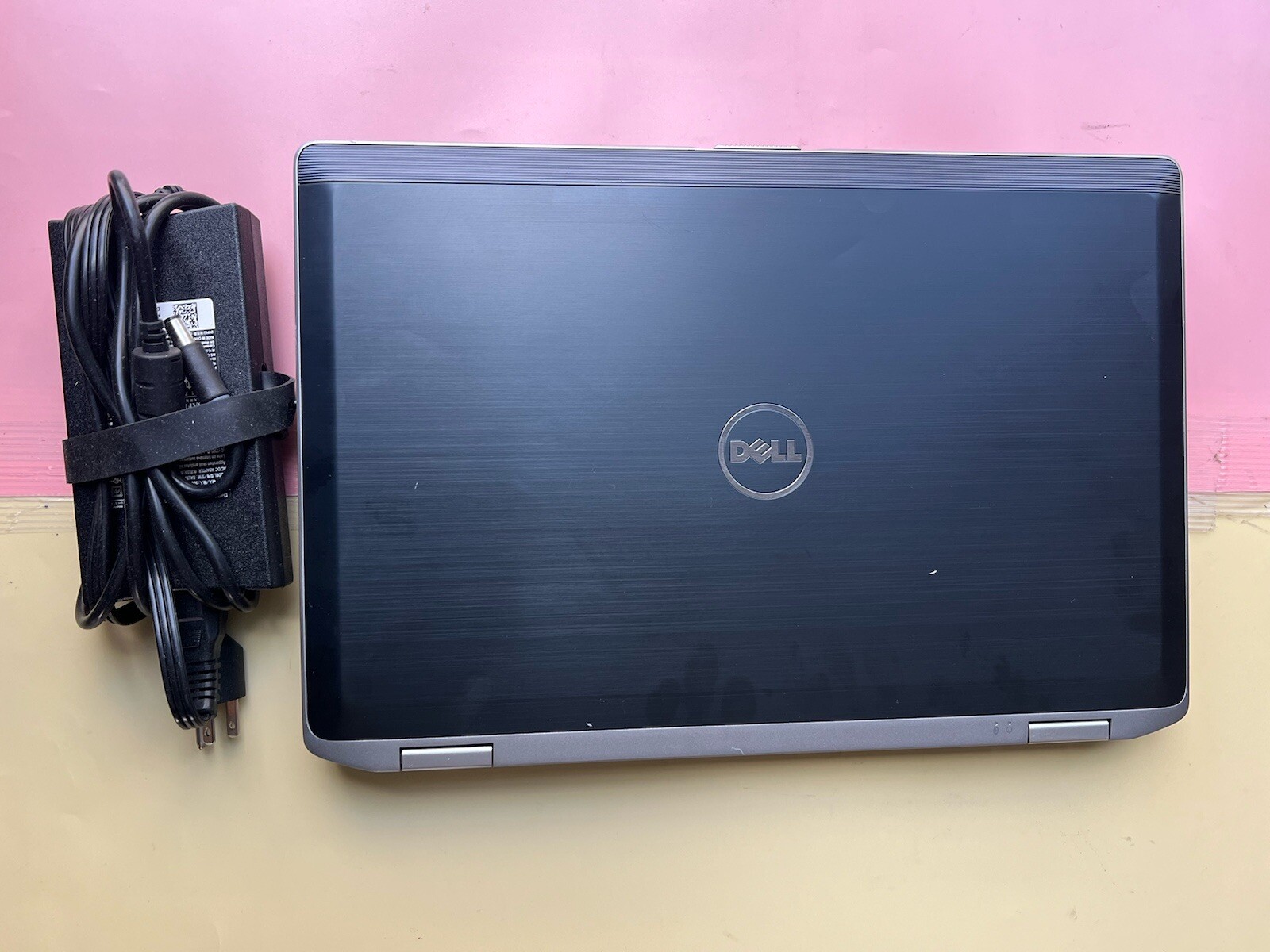 Dell Latitude E6520 Intel Core i7-2620M 2.70GHz 8GB RAM 500GB HDD HDMI 1920X1080