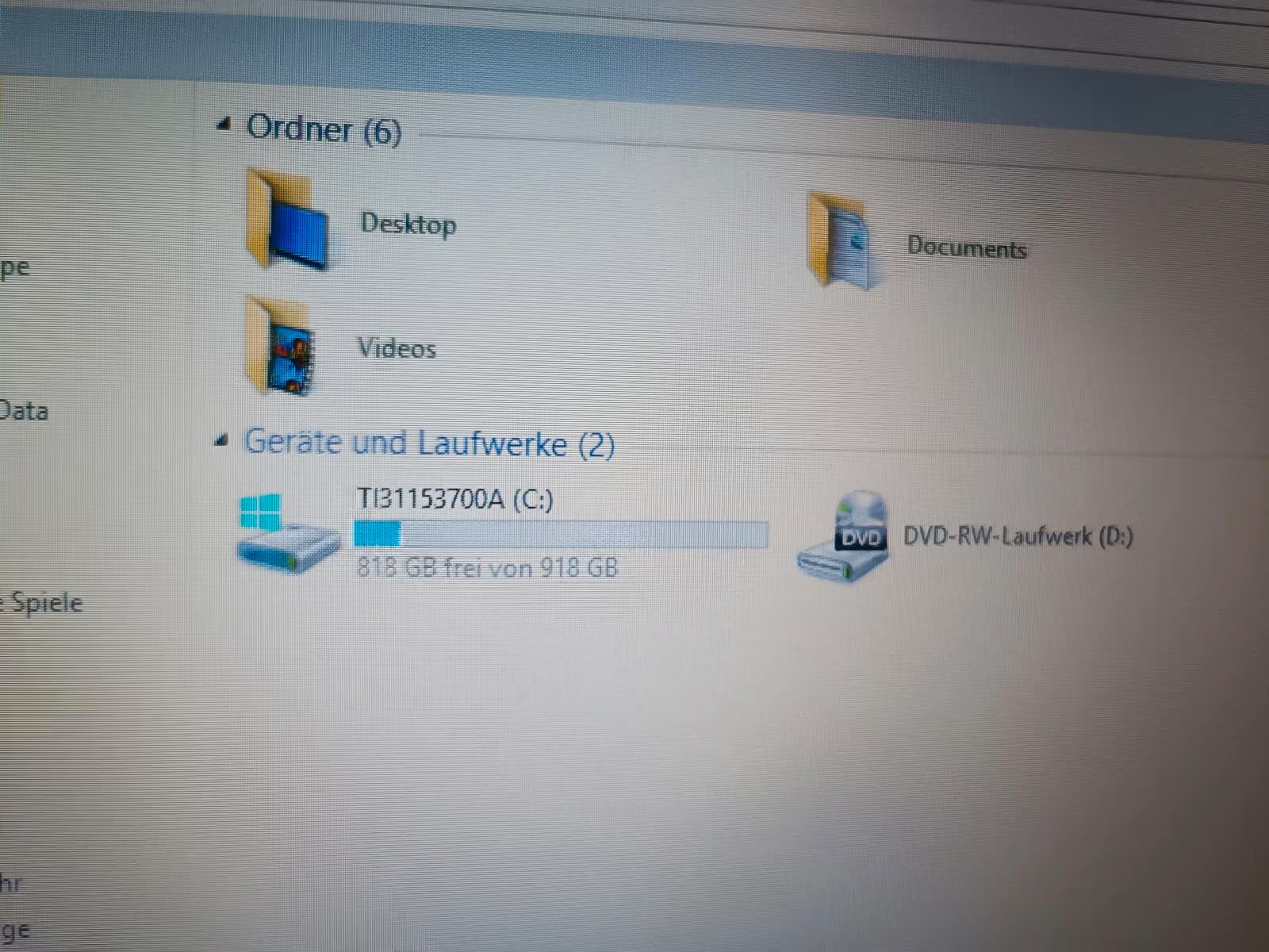 Toshiba Satellite S70 Notebook Laptop PC 2.5 GHz i3 Windows