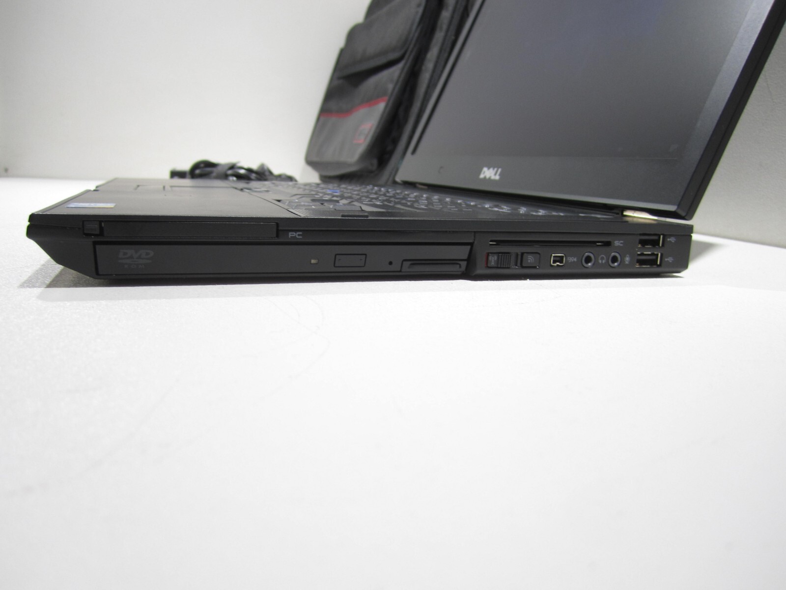 Dell Latitude E6500 Laptop 15″ Windows 10 w/Case