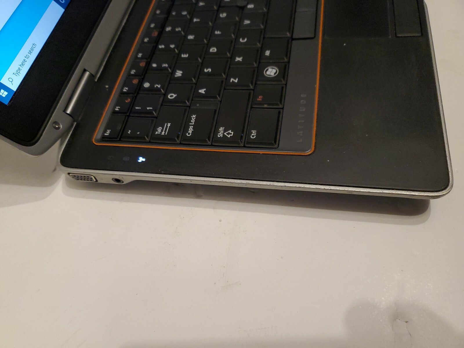 Dell Latitude E6320 Laptop 2.50GHz Intel Core i5-2520M
