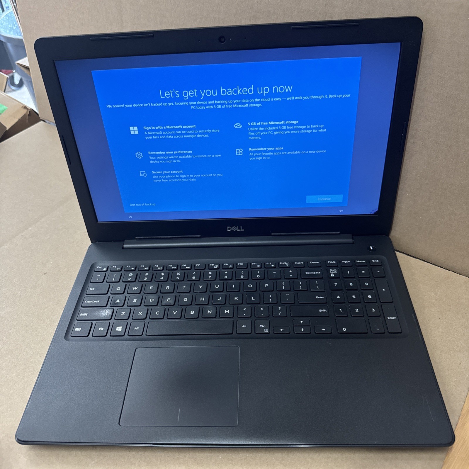 Dell Latitude 3590 i5 8th Gen, 8GB Ram, 500GB HDD, W10P