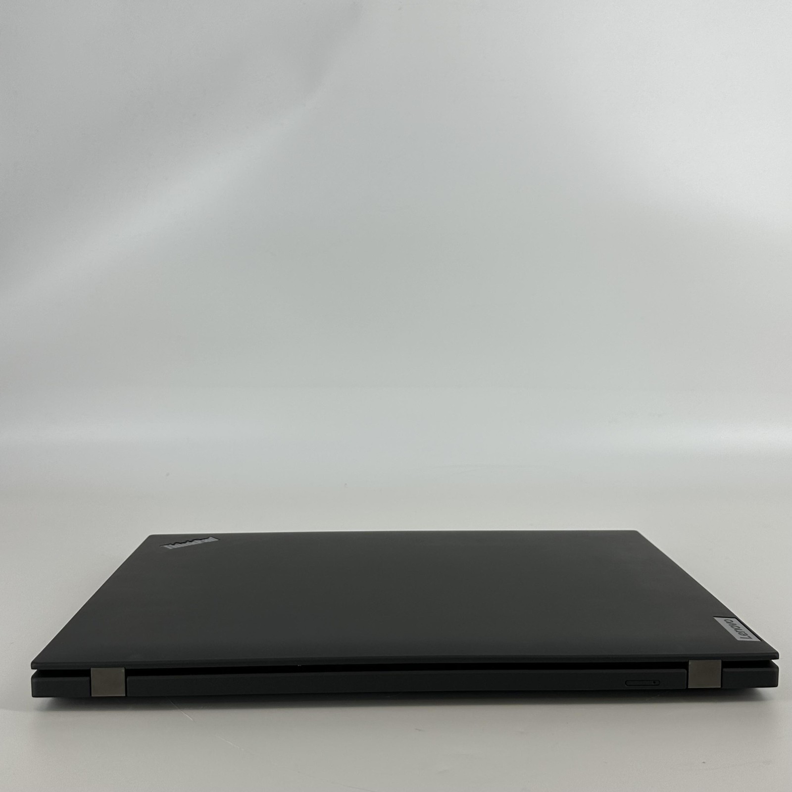 Lenovo ThinkPad P16s Gen 1 FHD+ 1.8 GHz i7-1280P 32GB 1TB SSD NVIDIA T550