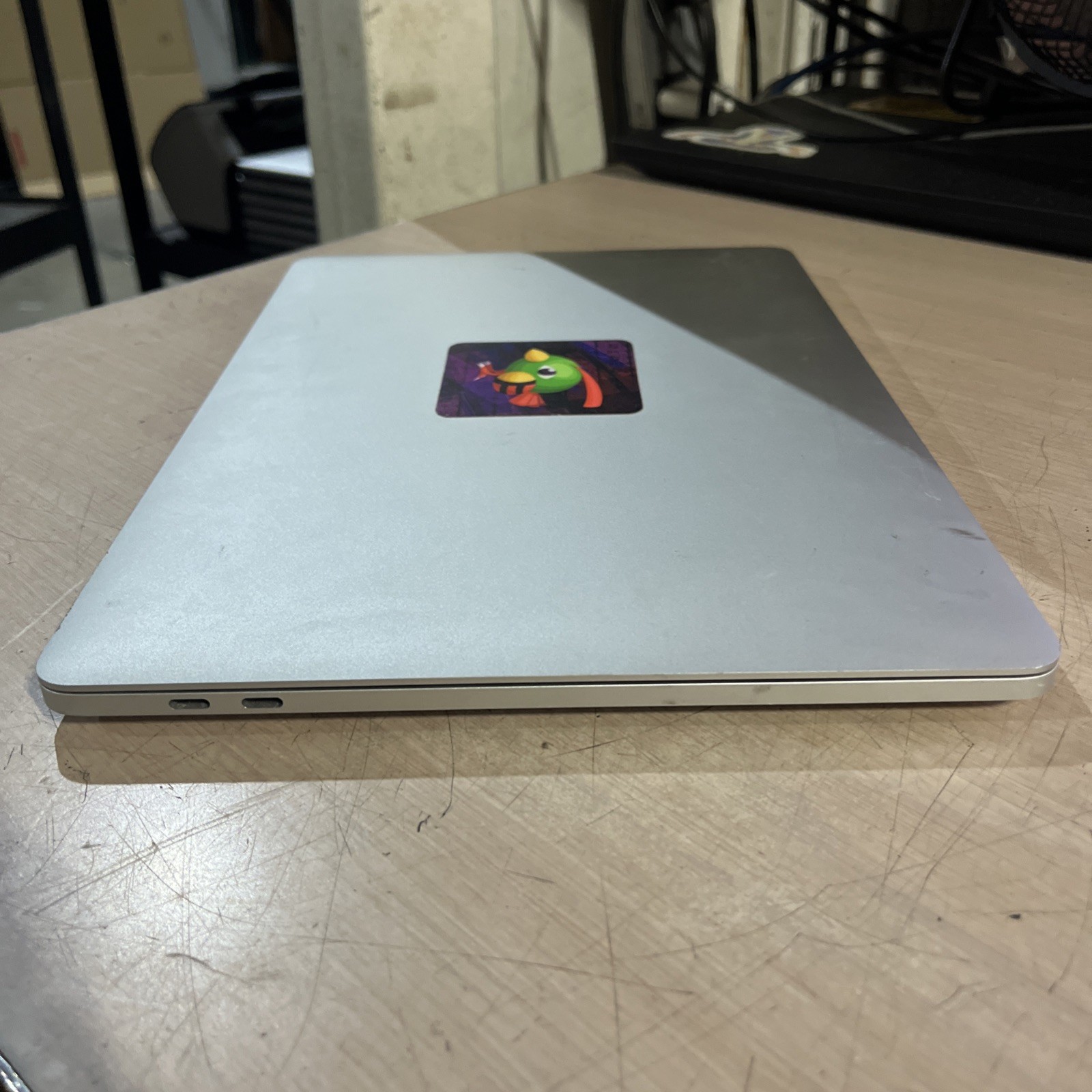 APPLE MACBOOK PRO 13″ 2020 4TB CORE I5-1038NG7 2.0GHZ 16GB RAM 512SSD