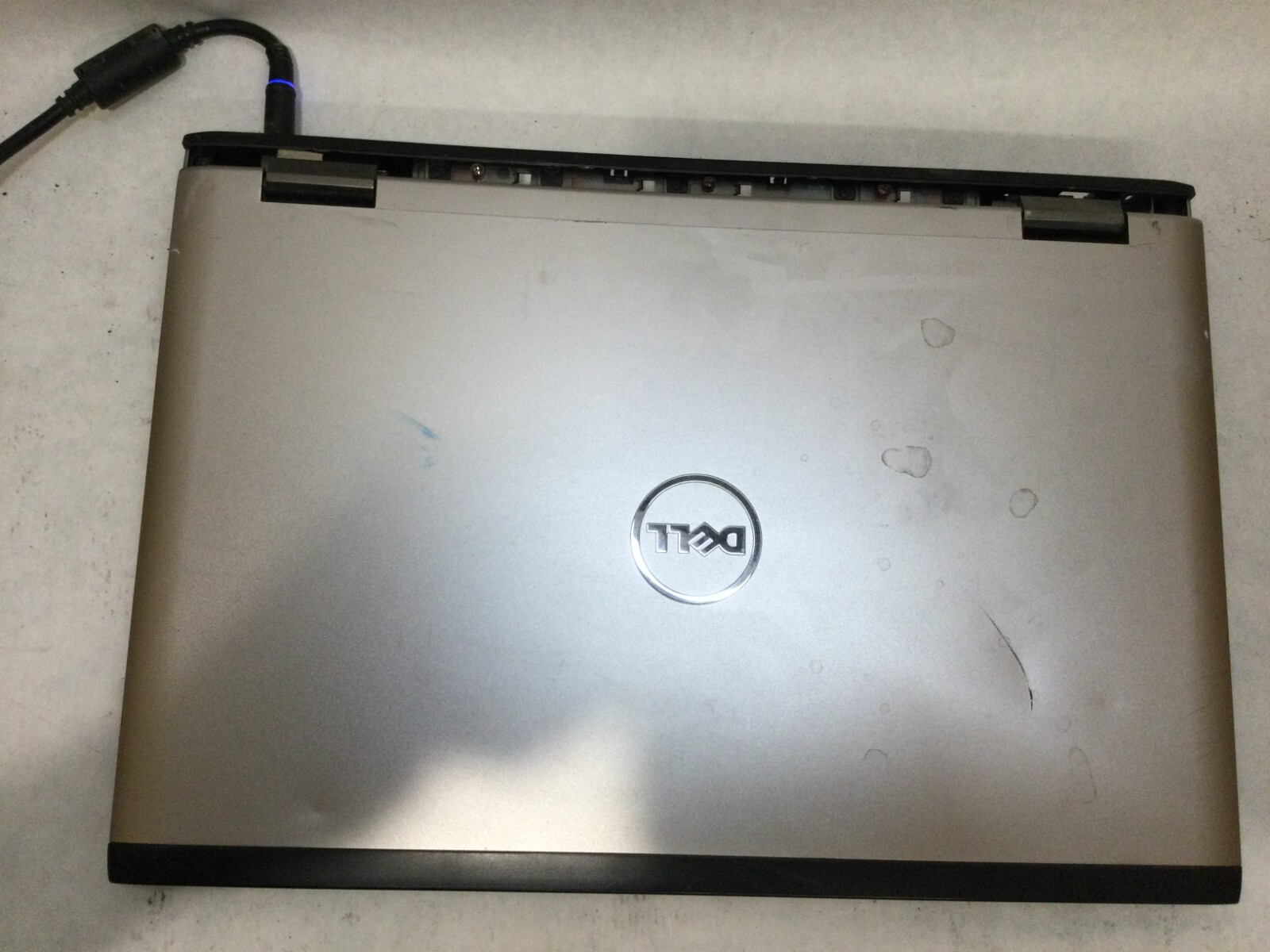 Dell Vostro 3550 15.6” / Intel Core i5-2410M @ 2.30GHz / (MISSING PARTS!) -MR