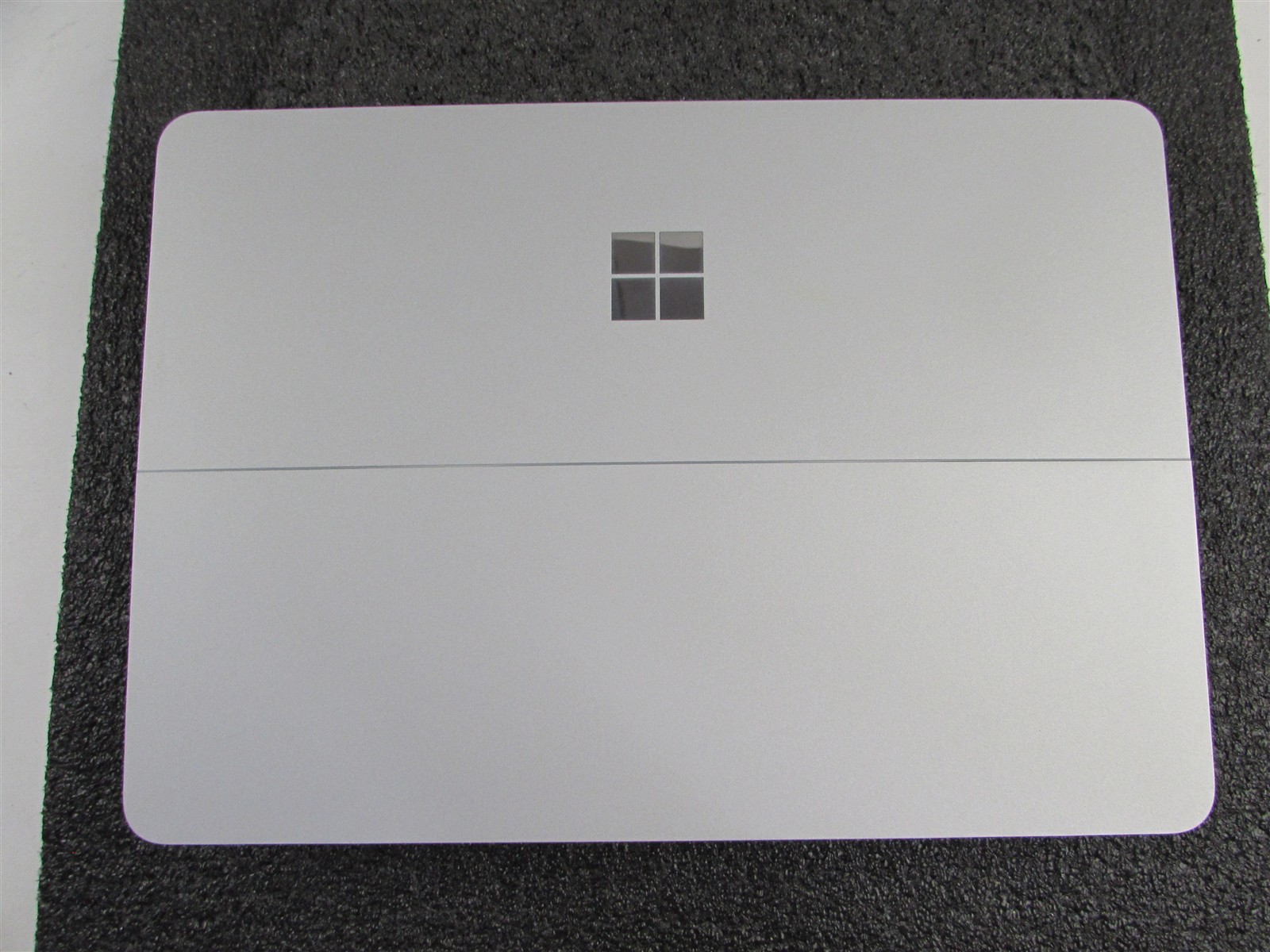 Microsoft Surface Laptop Studio 1964 i7-11370H 1TB SSD 32GB RTX A2000 *No A/C*