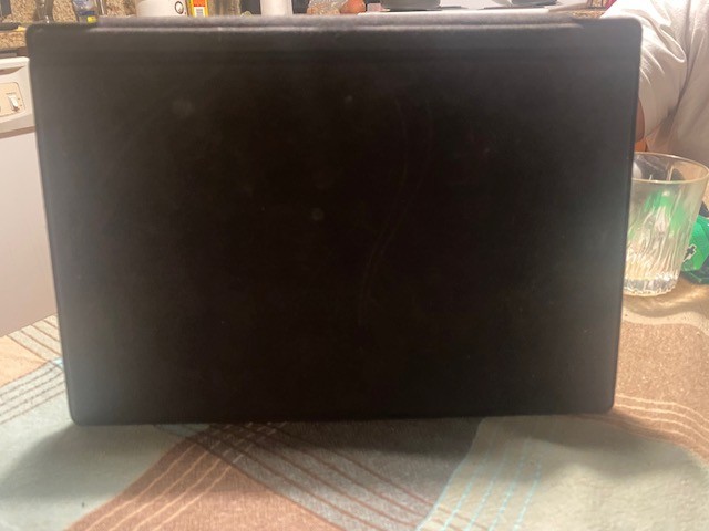 Microsoft Surface Pro 6 12.3″ Wi-Fi, 128/256/512GB, Black/Platinum w/ charger