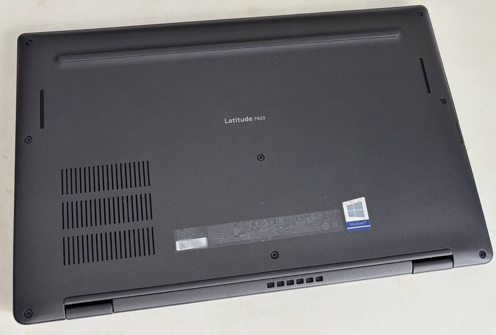 Dell Latitude 7420 i5-1145G7 16GB RAM 256gb SSD 14″ FHD (1920x1080p) Win 11 Pro