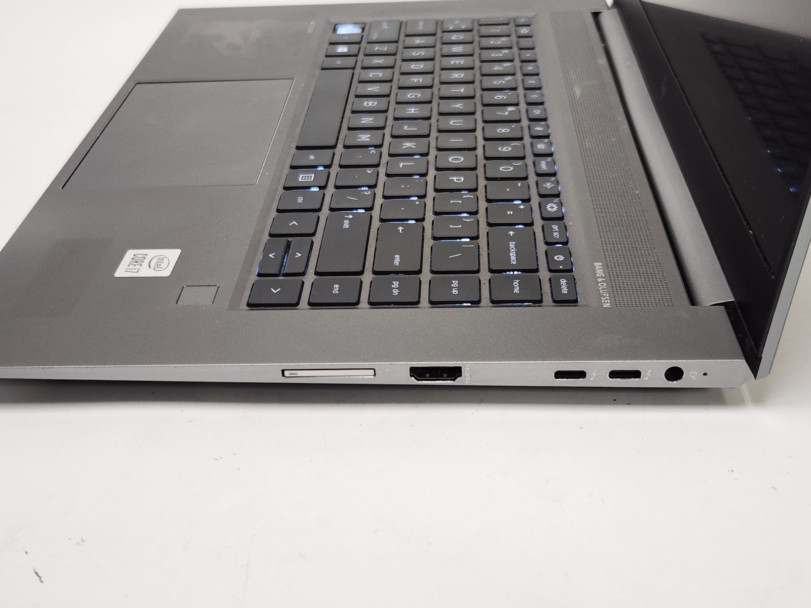 HP ZBook Studio G7 Workstation i7-10750H 2.6GHz 16GB 512GB T1000 W11P *READ*