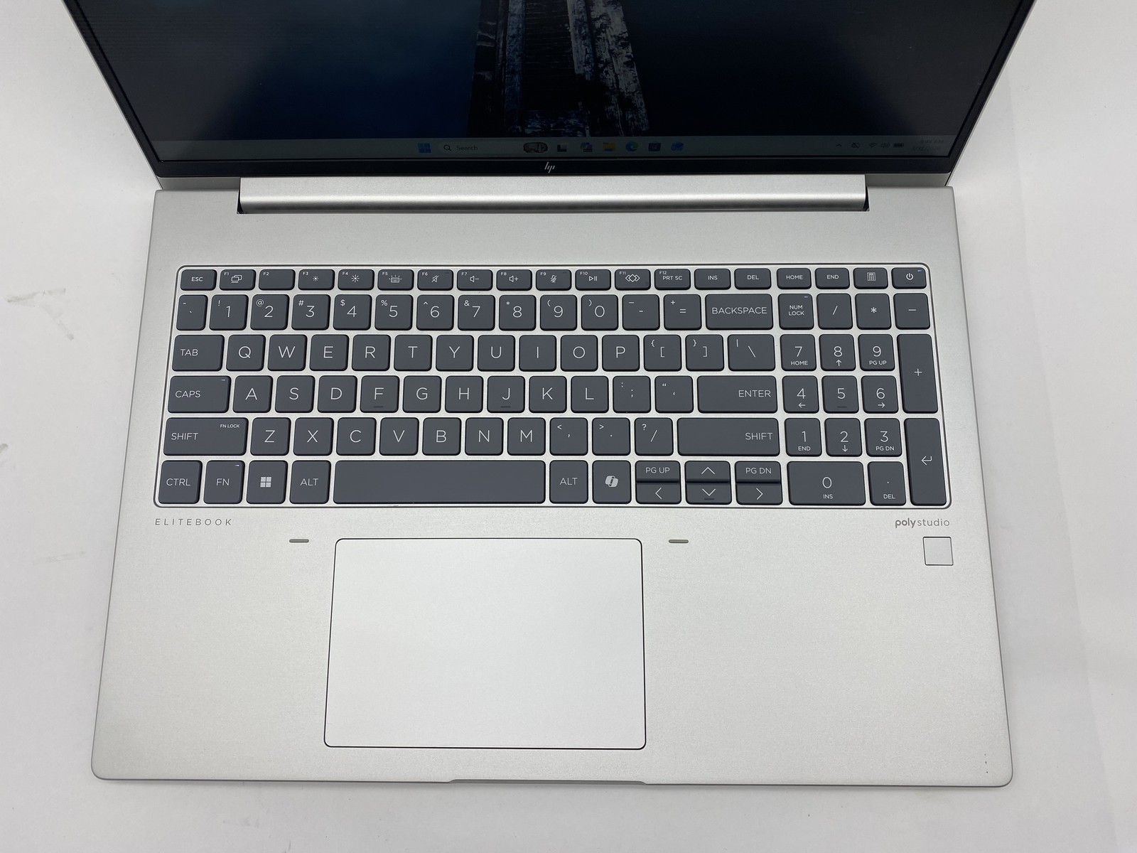 HP EliteBook 665 16″ G11 AMD RYZEN 7 PRO 7735U 8GB RAM 512GB SSD W11P