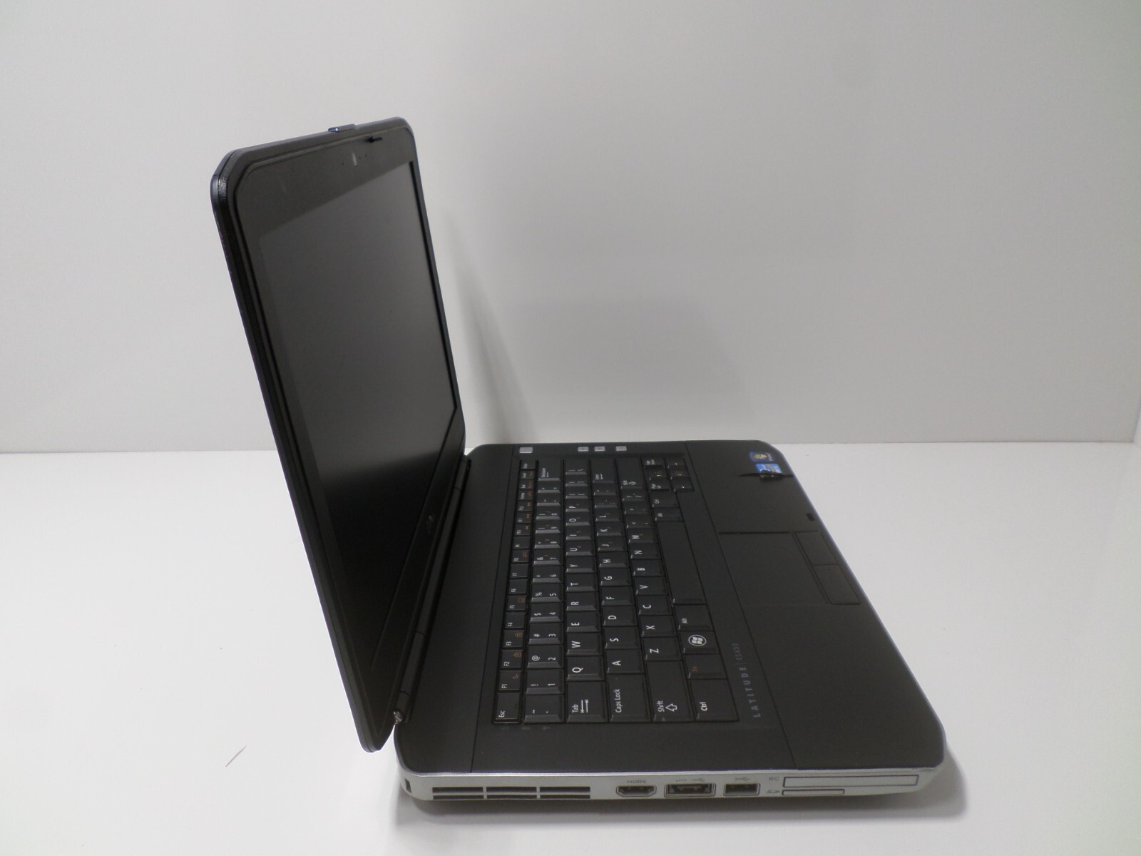 Dell Latitude E5430 14″ Intel i3-2350M@2.30Ghz, 4GB Ram, 320GB, Win 10 Pro