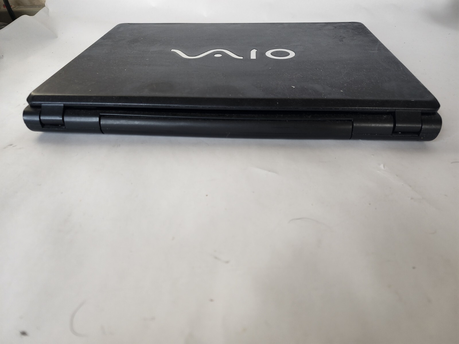 Sony Vaio PCG-7F1L Notebook Laptop 512mb RAM Pentium@1.73ghz 100gb Hdd READ