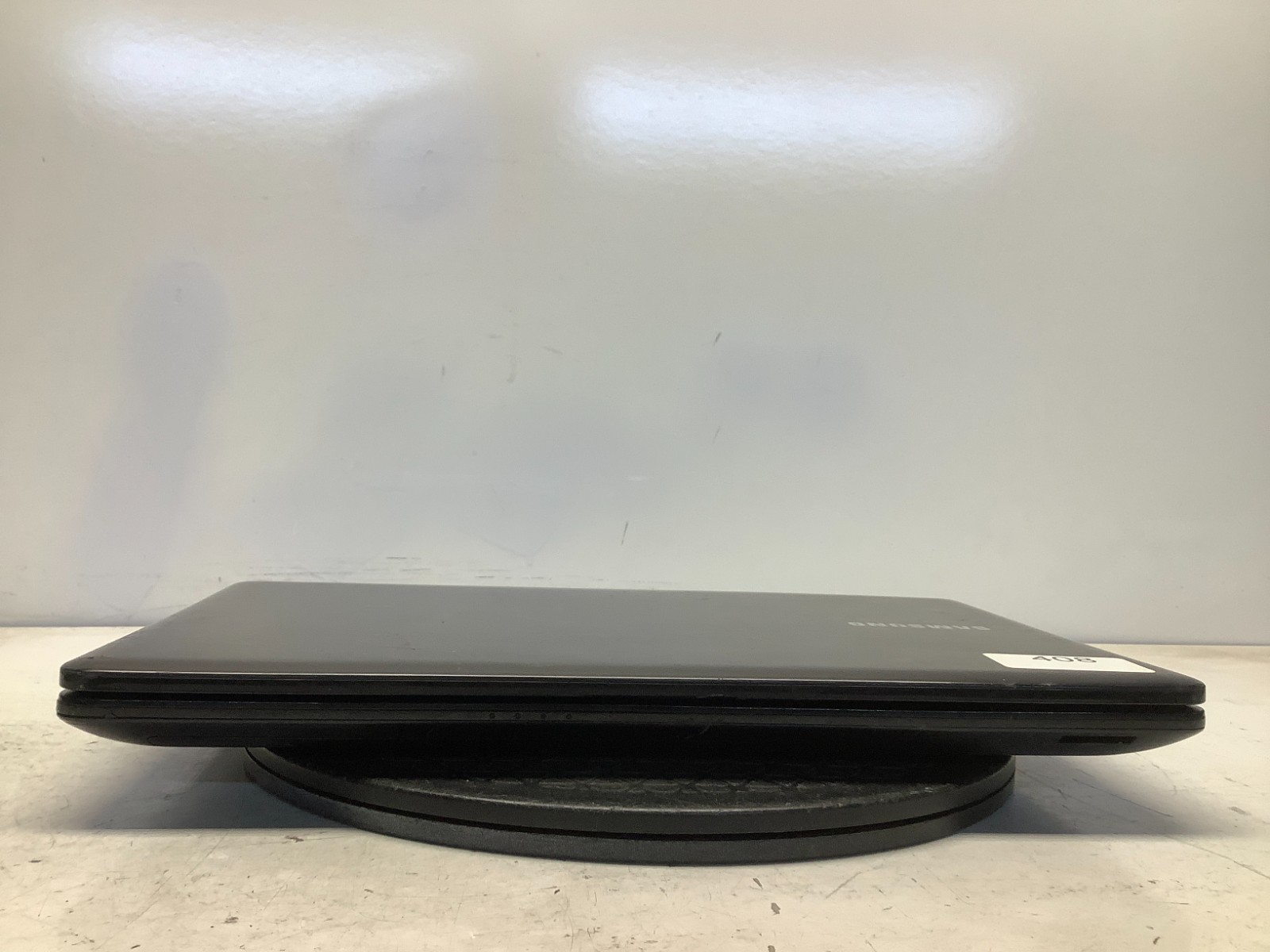 Samsung 365E AMD A6-4400M 2.7GHz 4 GB NO HDD