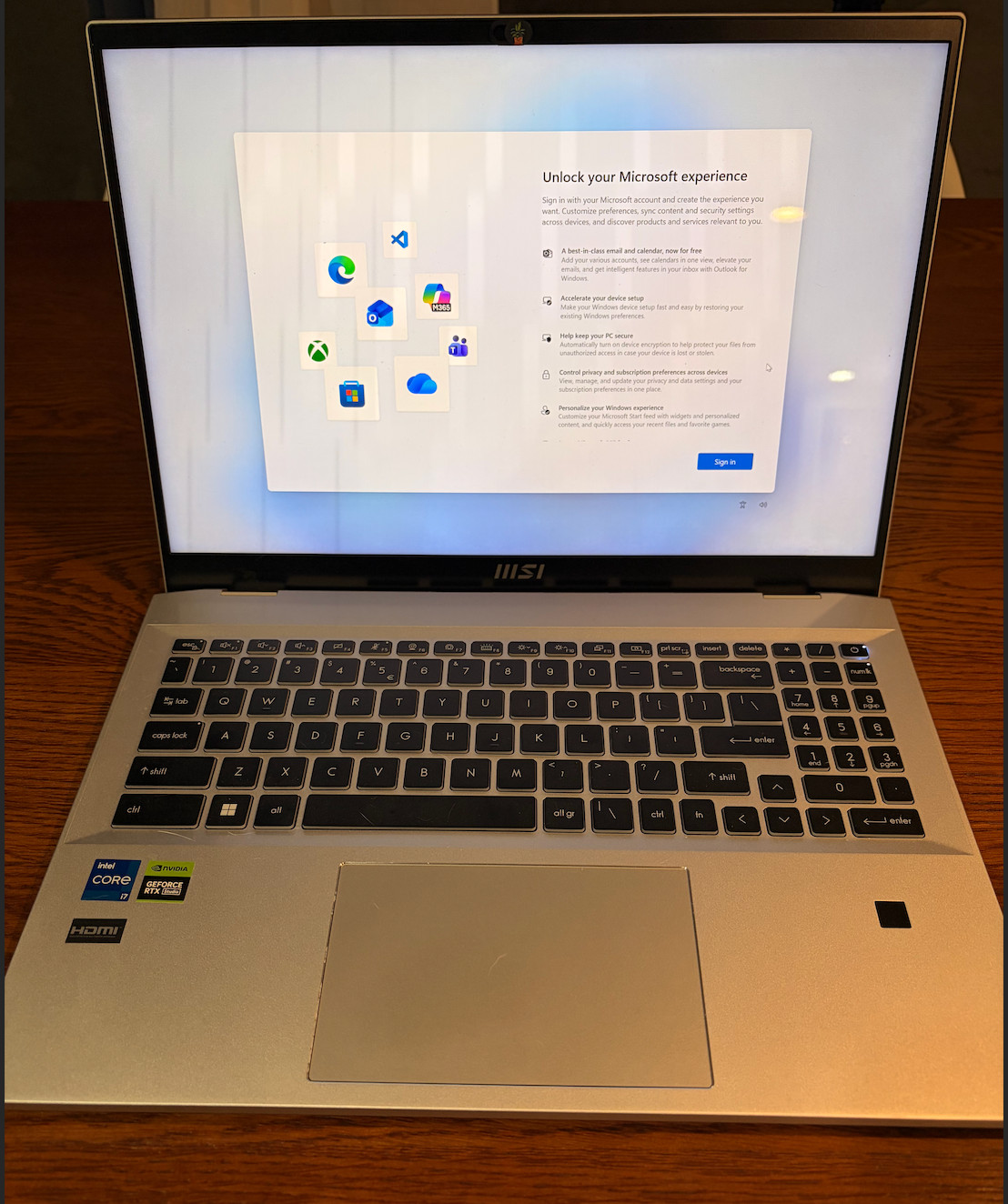 MSI Prestige 16 Studio A13VF 16″ i7-13700H RTX 4060 32GB RAM 2TB SSD Win 11 Pro