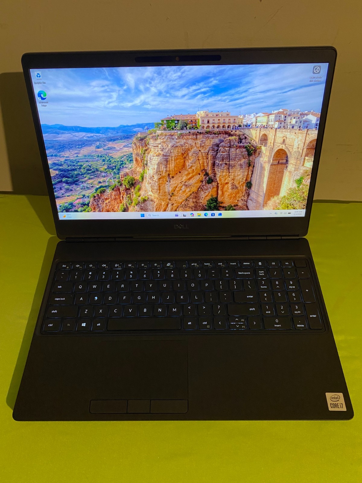 Dell Precision 7550 15.6″ Intel i7-10750H 64GB RAM 512B SSD NVIDIA Quadro T2000