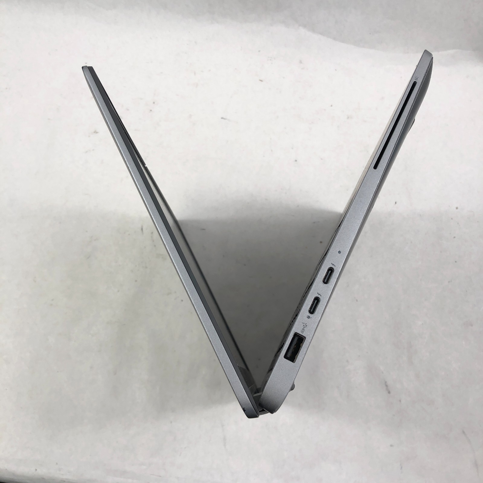Dell Latitude 5340 13″ Laptop Intel Core i5-1345U 2.57GHz 16GB RAM NO SSD