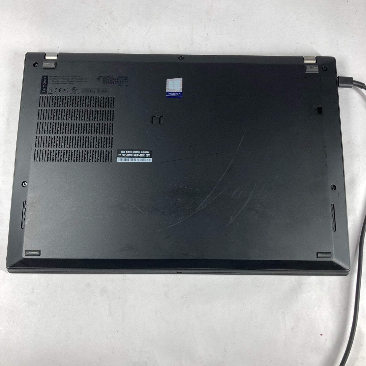 Lenovo ThinkPad T490s 14″ i5-8265U 1.6GHz 8GB RAM NO SSD NO OS BAD BATTERY