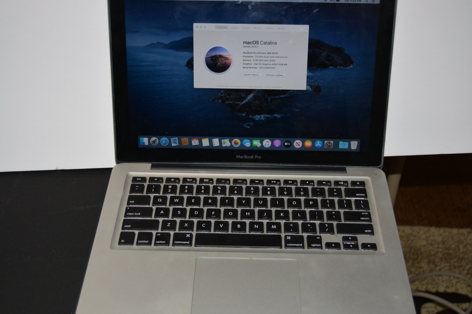 lot of 3 Apple Macbooks Pro laptops – 1 X Macbook Pro 15 & 2X Macbooks Pro 13