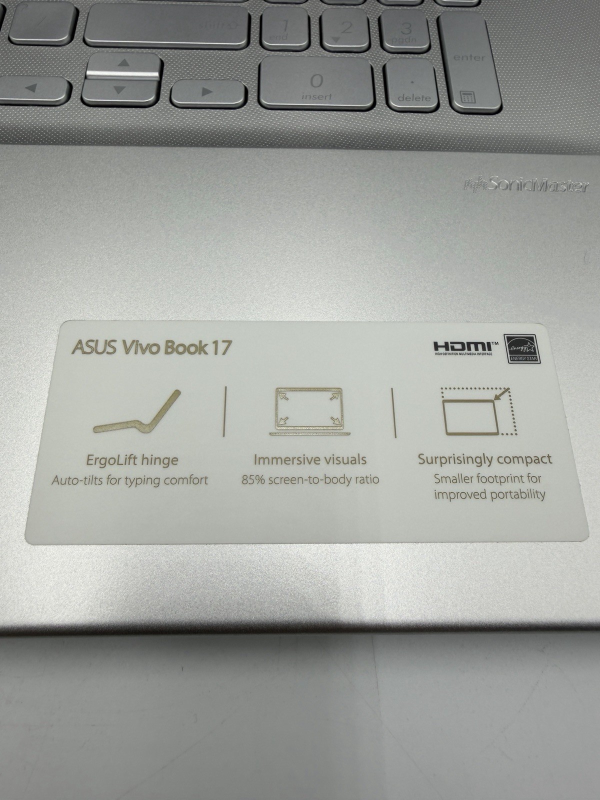 ASUS VivoBook 17 X712J 17.3″ Laptop i5-1035G1 12GB RAM 1TB Win 11 Charger