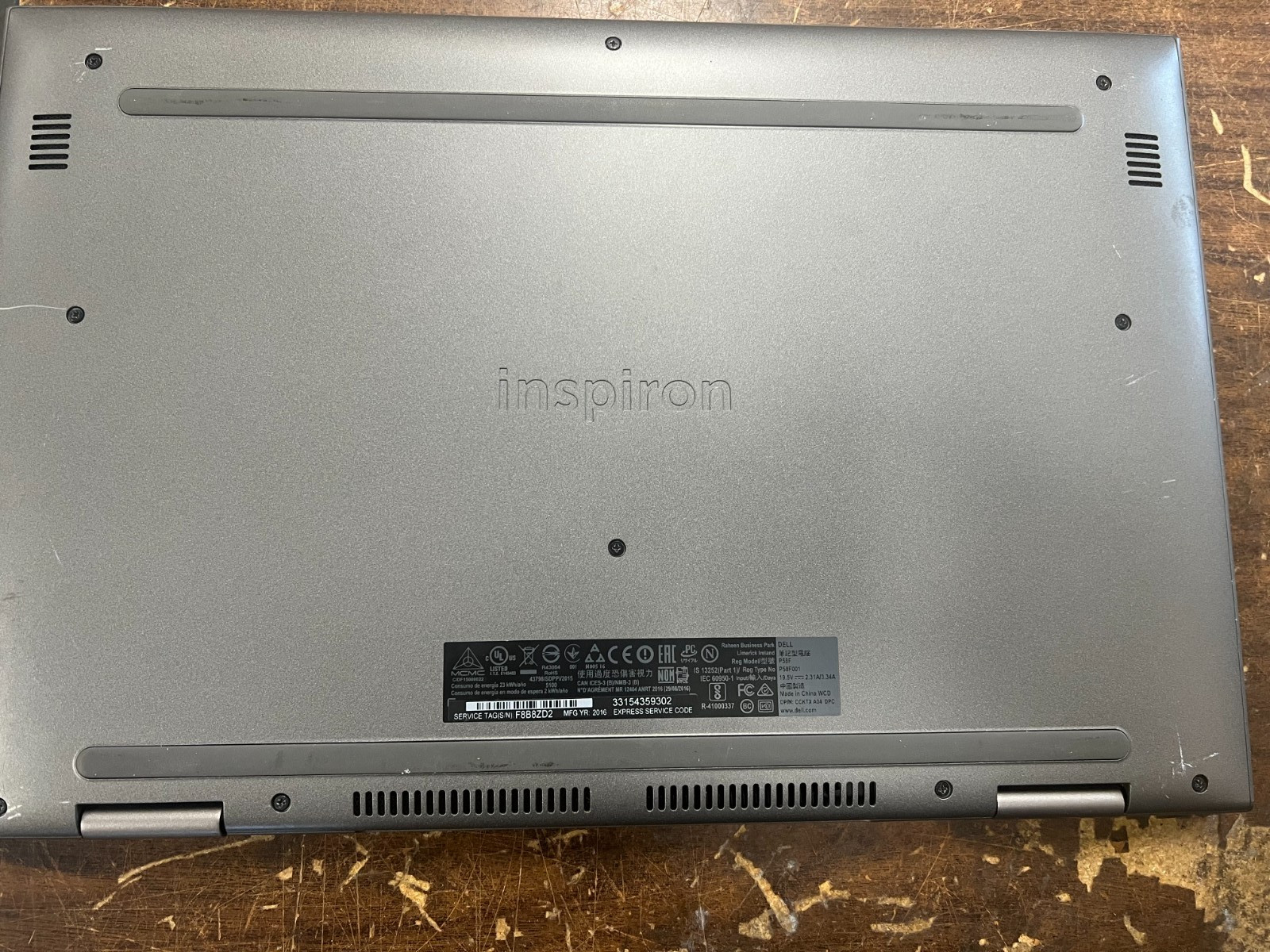Dell Inspiron 15-5568 Intel Core i3-6100U 2.30GHz 4GB NO HDD No OS