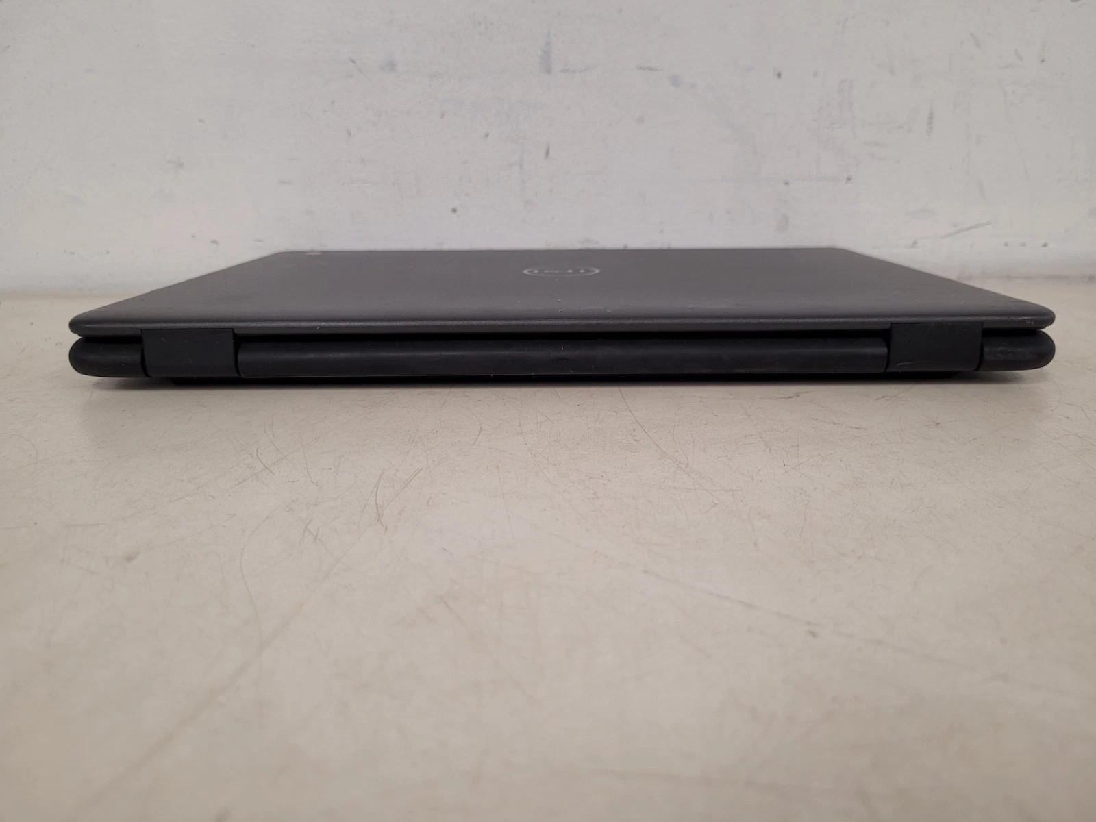Dell Chromebook 3400 14″ N4000 4GB Ram 32GB eMMc **Good Screen ONLY**