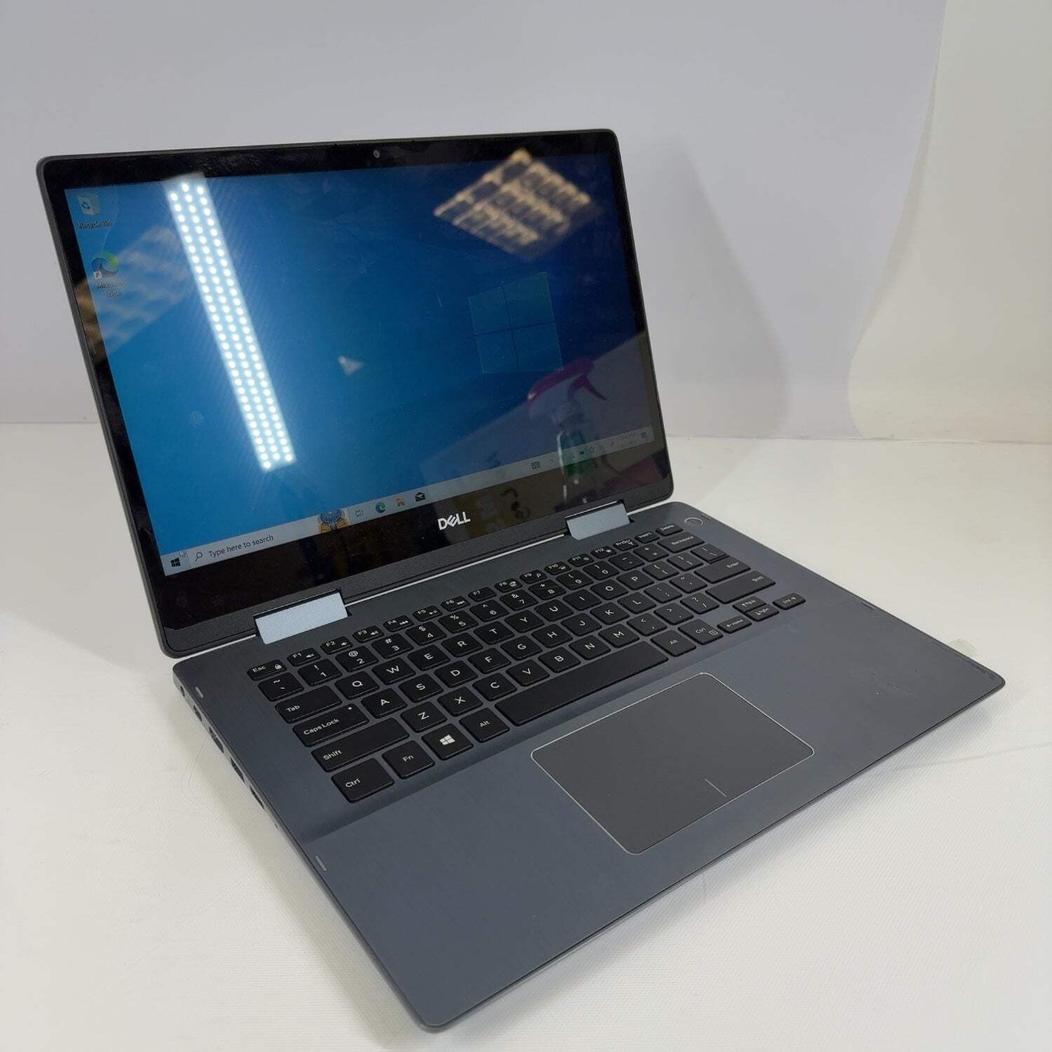 Dell Inspiron 7490 14″ i5-10210U 2.1GHz 8GB RAM 256GB SSD