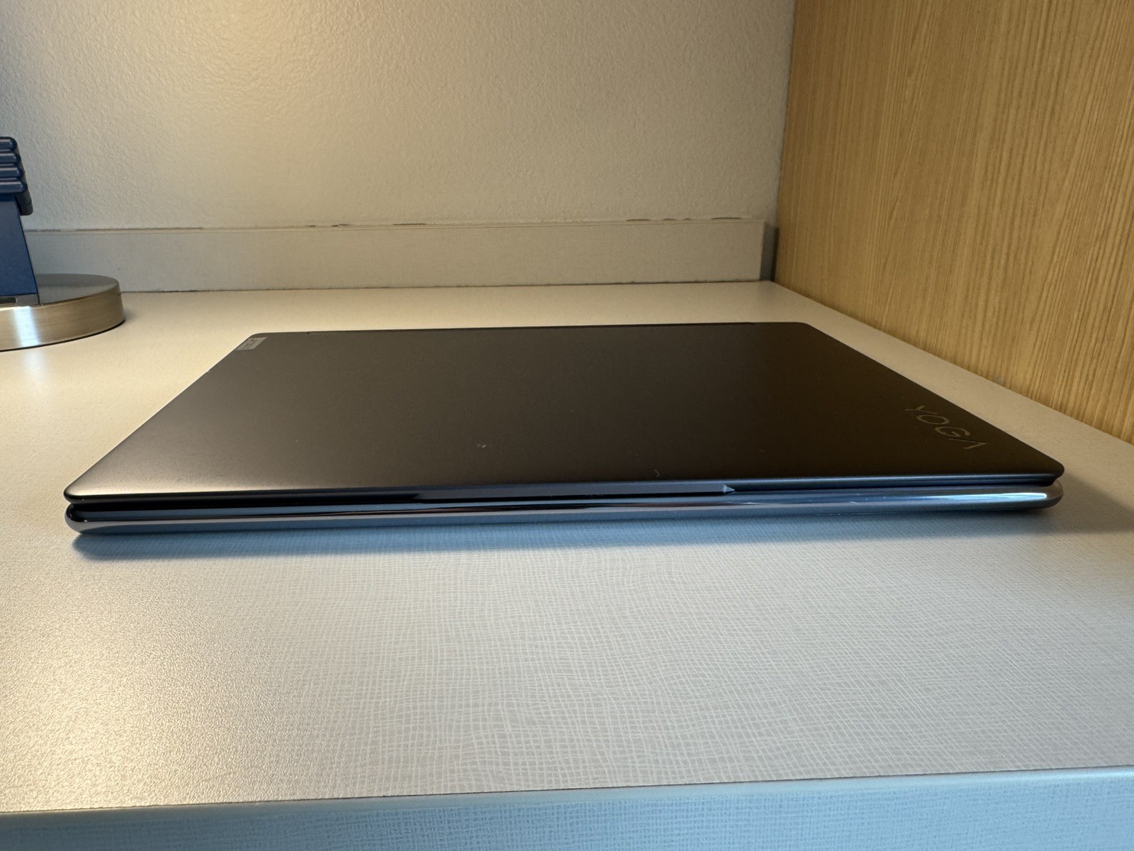 Lenovo Yoga 9 14IAP7 14-inch Laptop Intel Core i7 12th Gen 16GB RAM 512GB Black