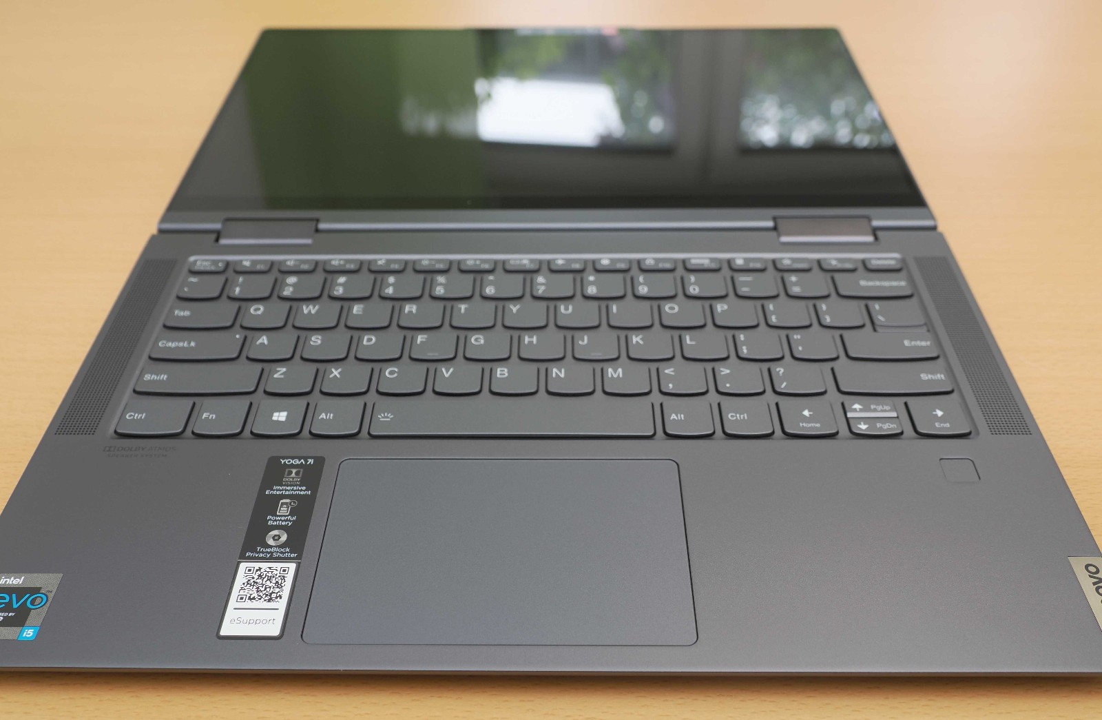 NEW ORIGINAL BOX – Lenovo Yoga 7 14ITL5 – 14” FHD Touch i5-1135G7 16GB 1TB W11H – QWERTY