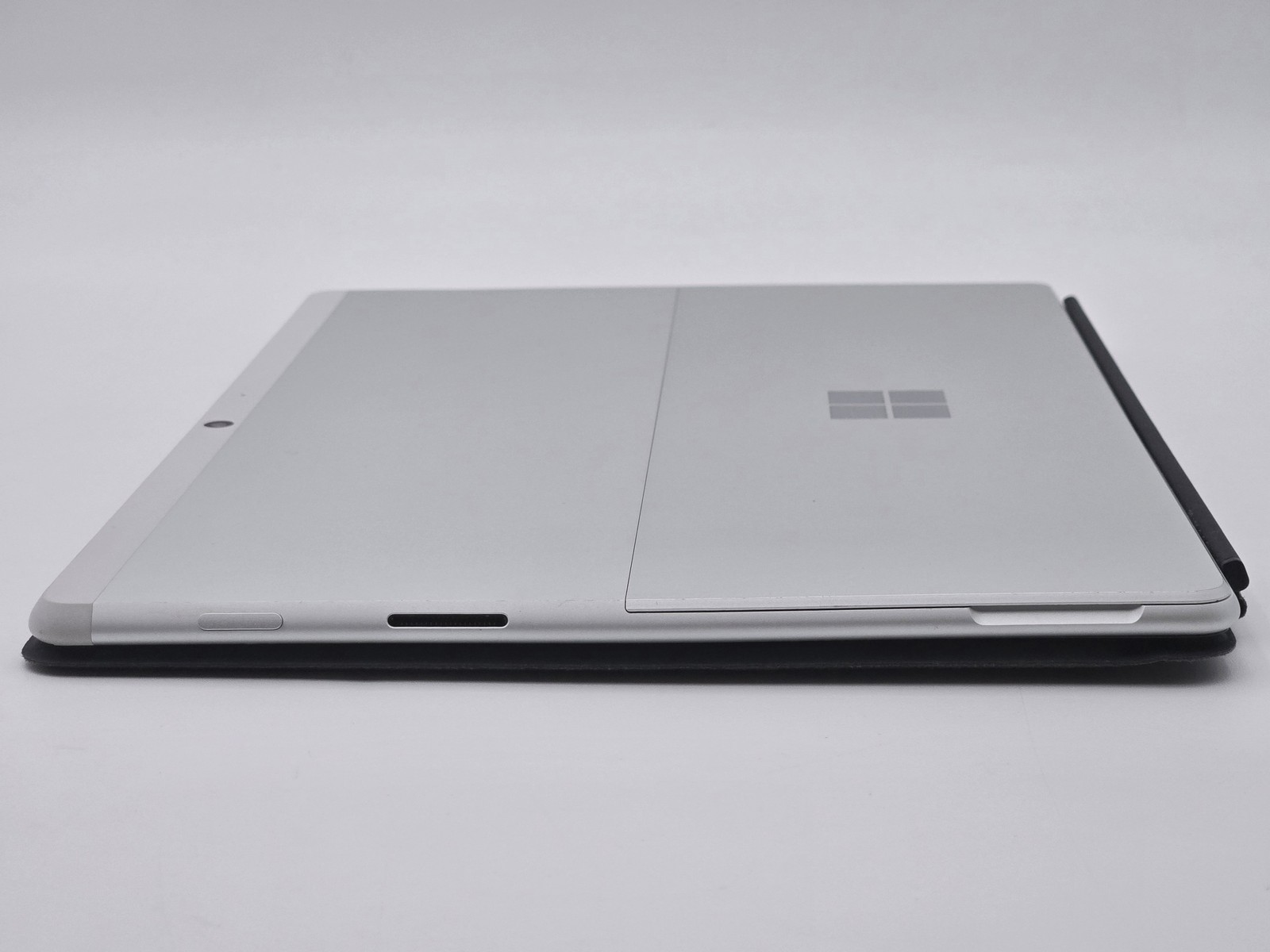 Microsoft Surface Pro X 13″ Touch SQ2 256GB 16GB W11P Adreno 690 Backlit Stylus