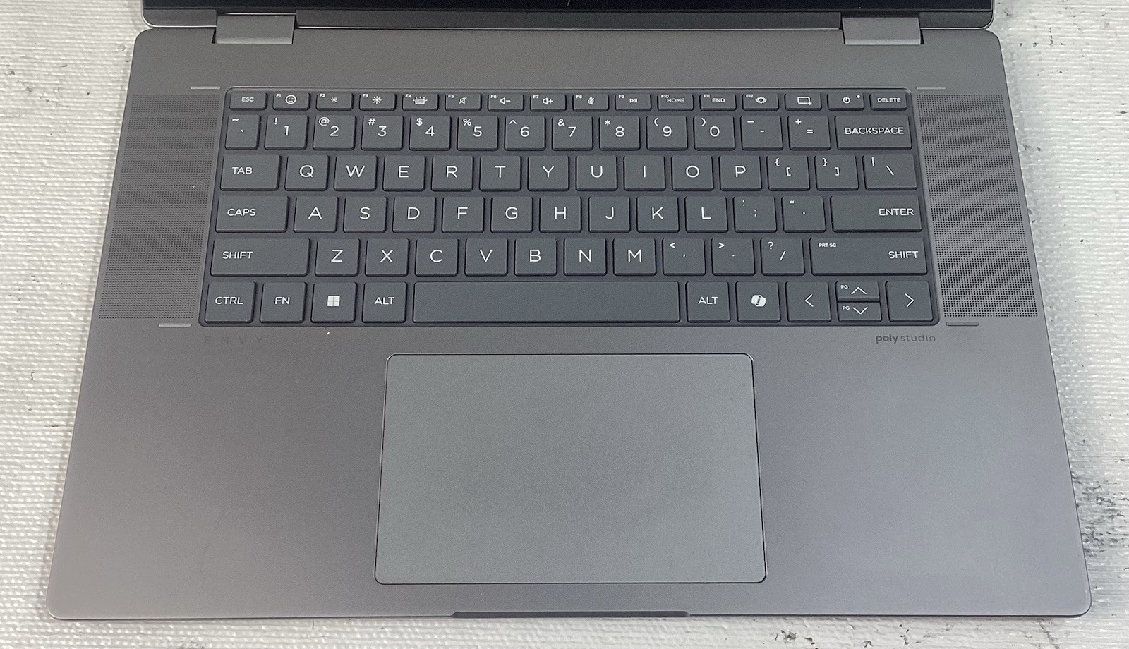 HP Envy x360 16” 2-in-1 Touch Ryzen 5 8640HS 8GB RAM 512GB SSD