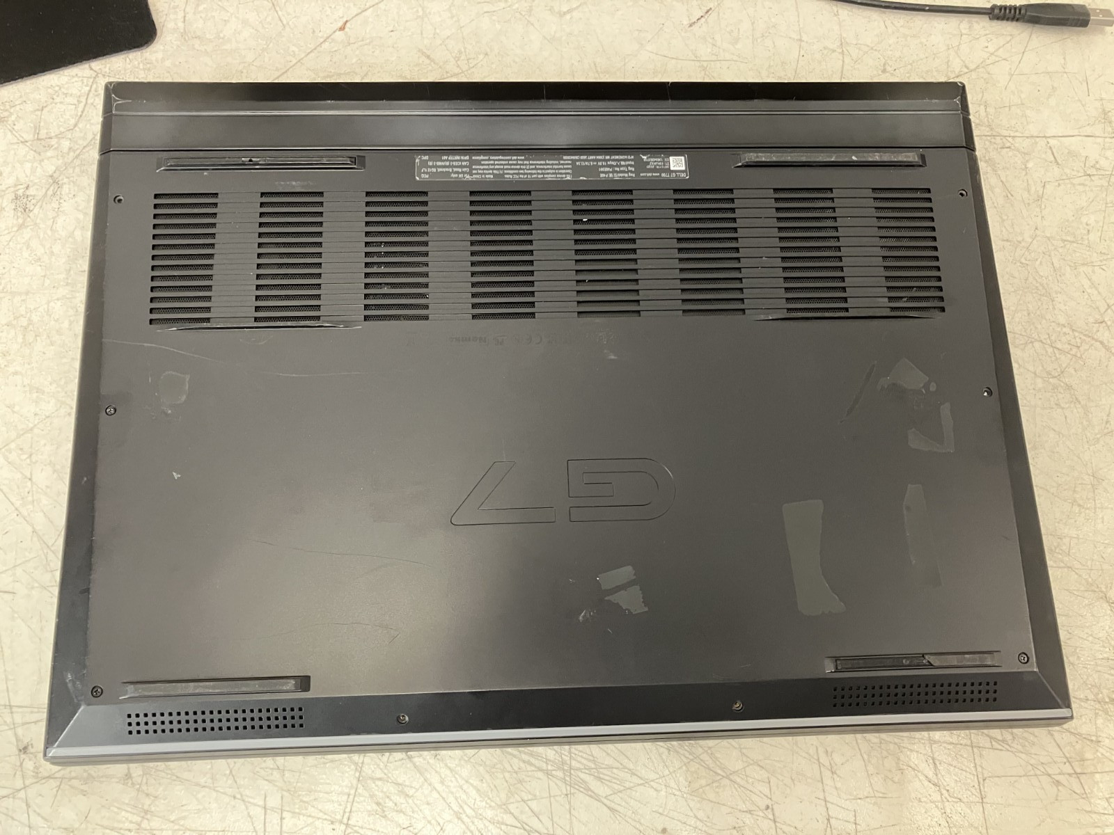 Dell G7 7700 15.6 4K i7-10750H 2.60GHz 16GB 512GB SSD RTX 2060 – AS-IS FOR PARTS