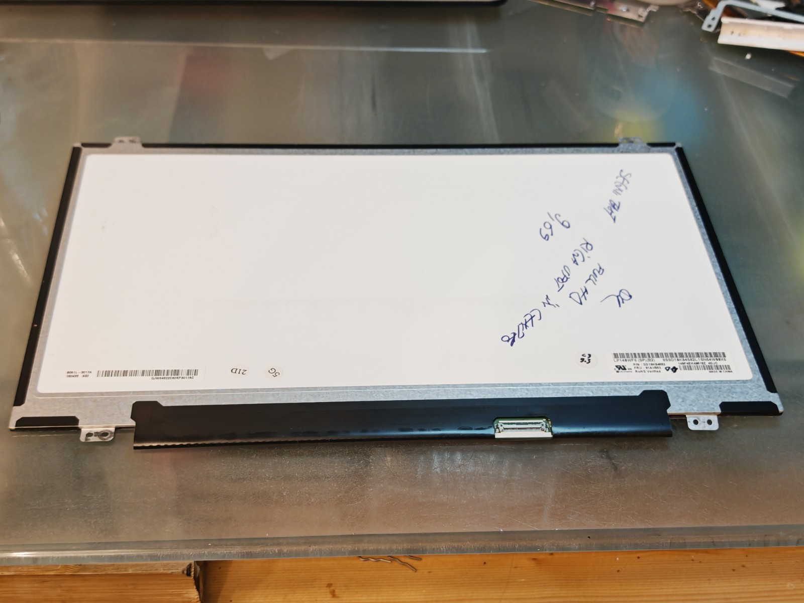 LG LP140WF6 (SP)(B2) SLIM FULL HD LED 30 PIN 14″ LCD DISPLAY