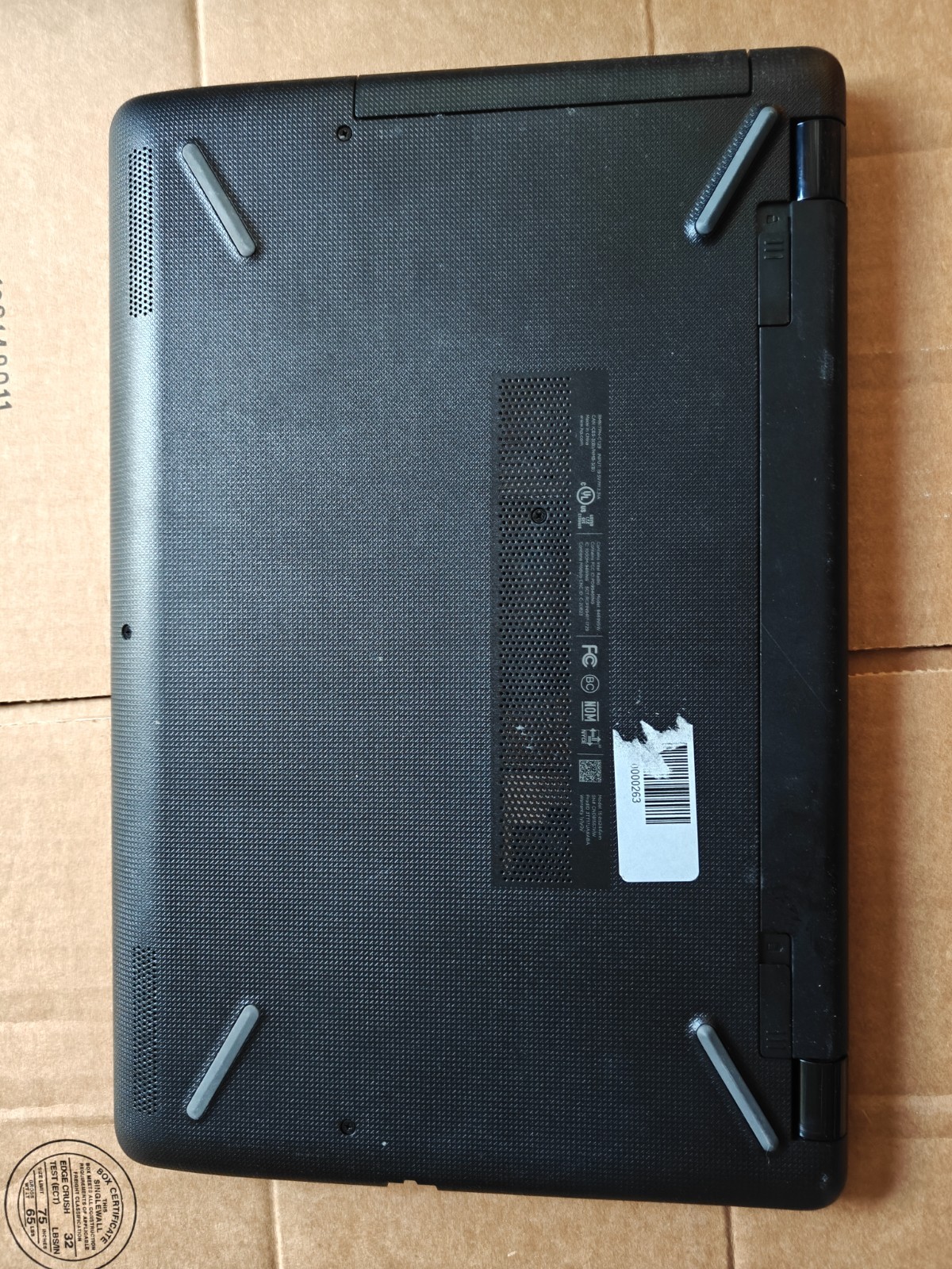 HP 15-bs244wm 15.6″ touchscreen 4gb DDR4 500gb HDD good battery with charger
