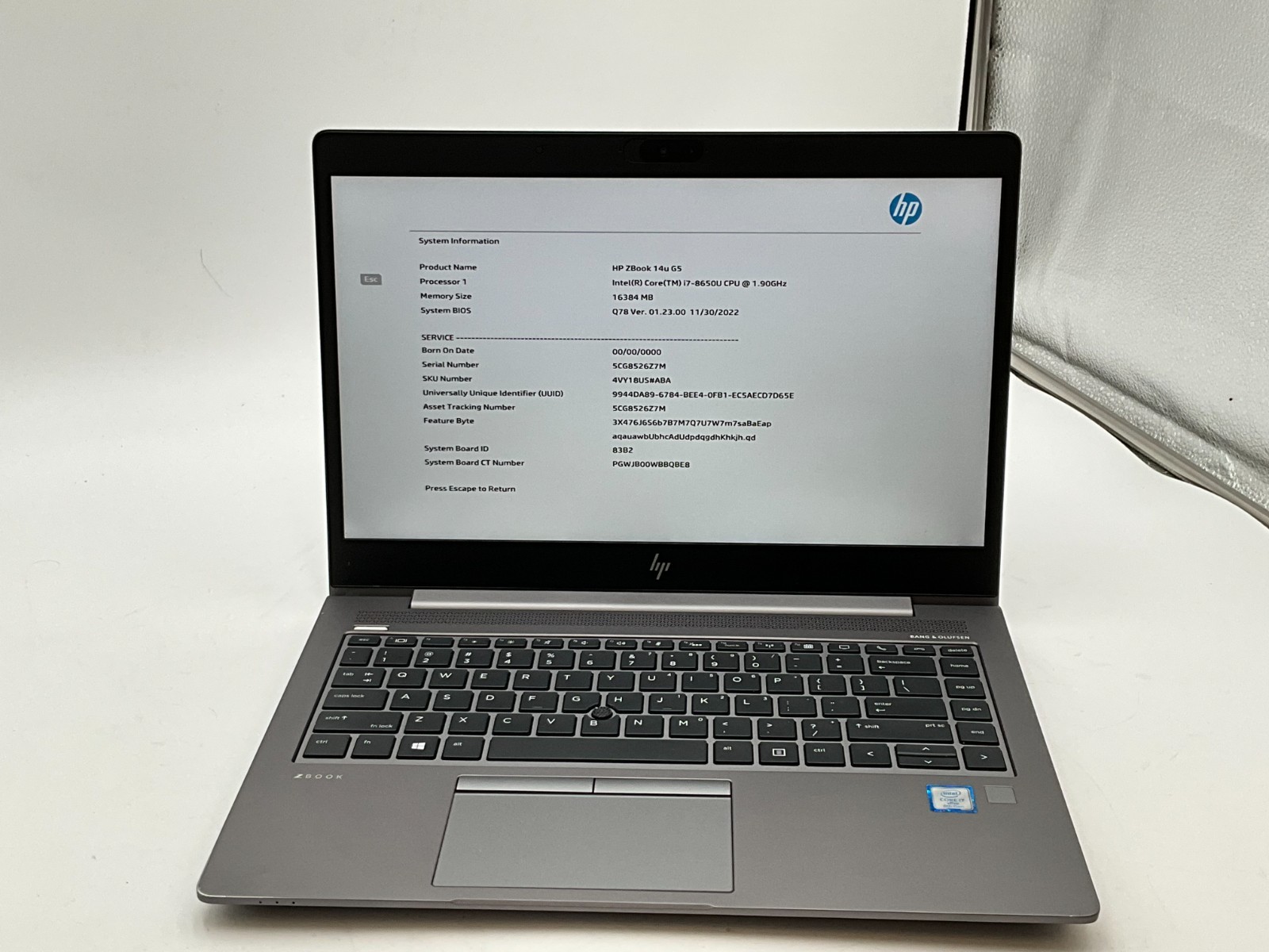 HP ZBook 14u G5 4VY18US i7-8650U 1.90G 16GB no os NVMe LAPTOP 5CG8526Z7M