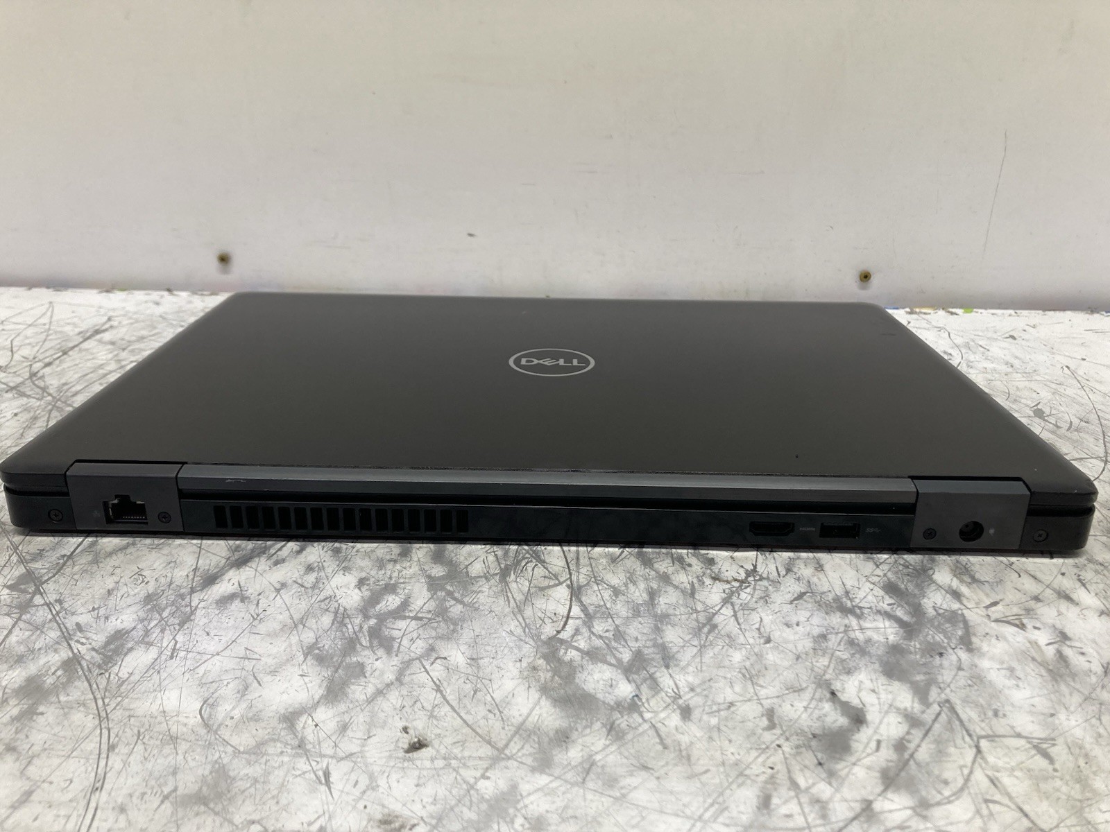 Dell Latitude 5590 Intel Core i5 8th Gen. 8GB RAM | No HDD/SSD | DOES NOT BOOT