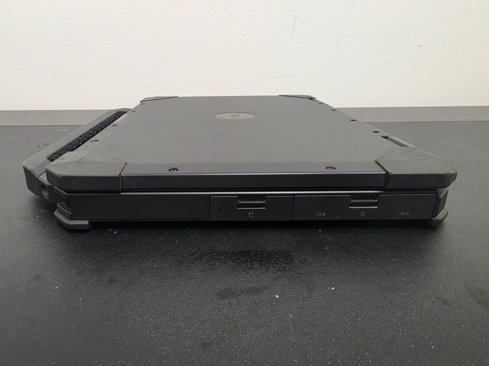Dell Latitude 5420 Rugged Intel i7-8650U FHD Touch ***LTE*** 4GB Ram 256GB SSD