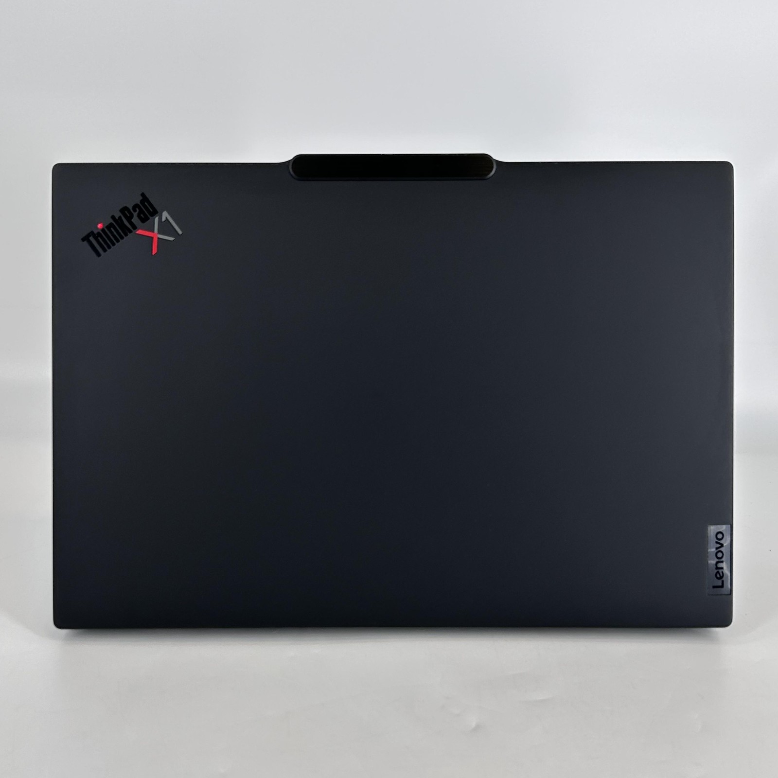 Lenovo ThinkPad X1 Carbon Gen 12 14 FHD+ 1.3 GHz Ultra 5 125U 32GB 1TB SSD