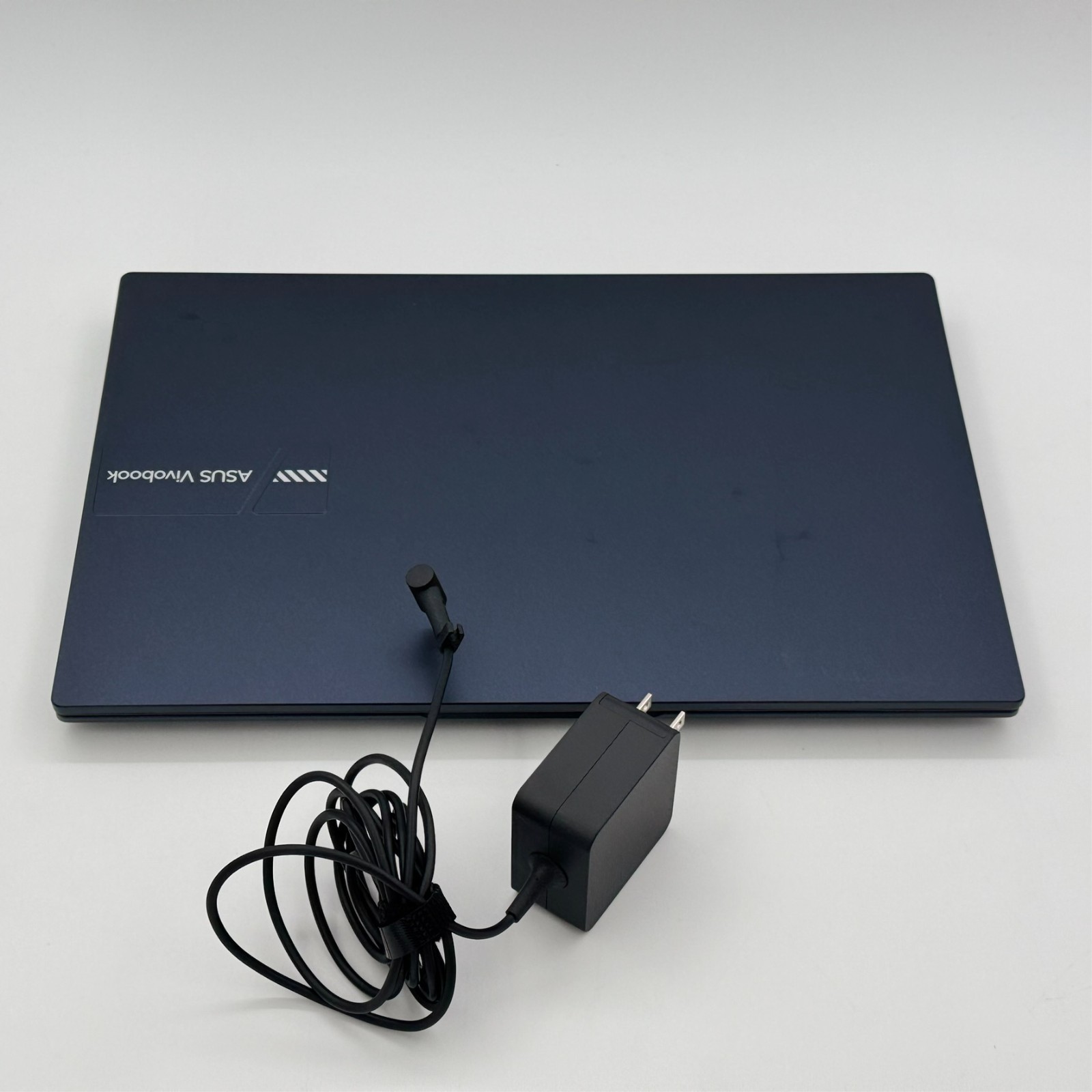 ASUS Vivobook 14″ FHD Laptop Intel Core i3 8GB 128GB SSD Win 11 USB-C HDMI