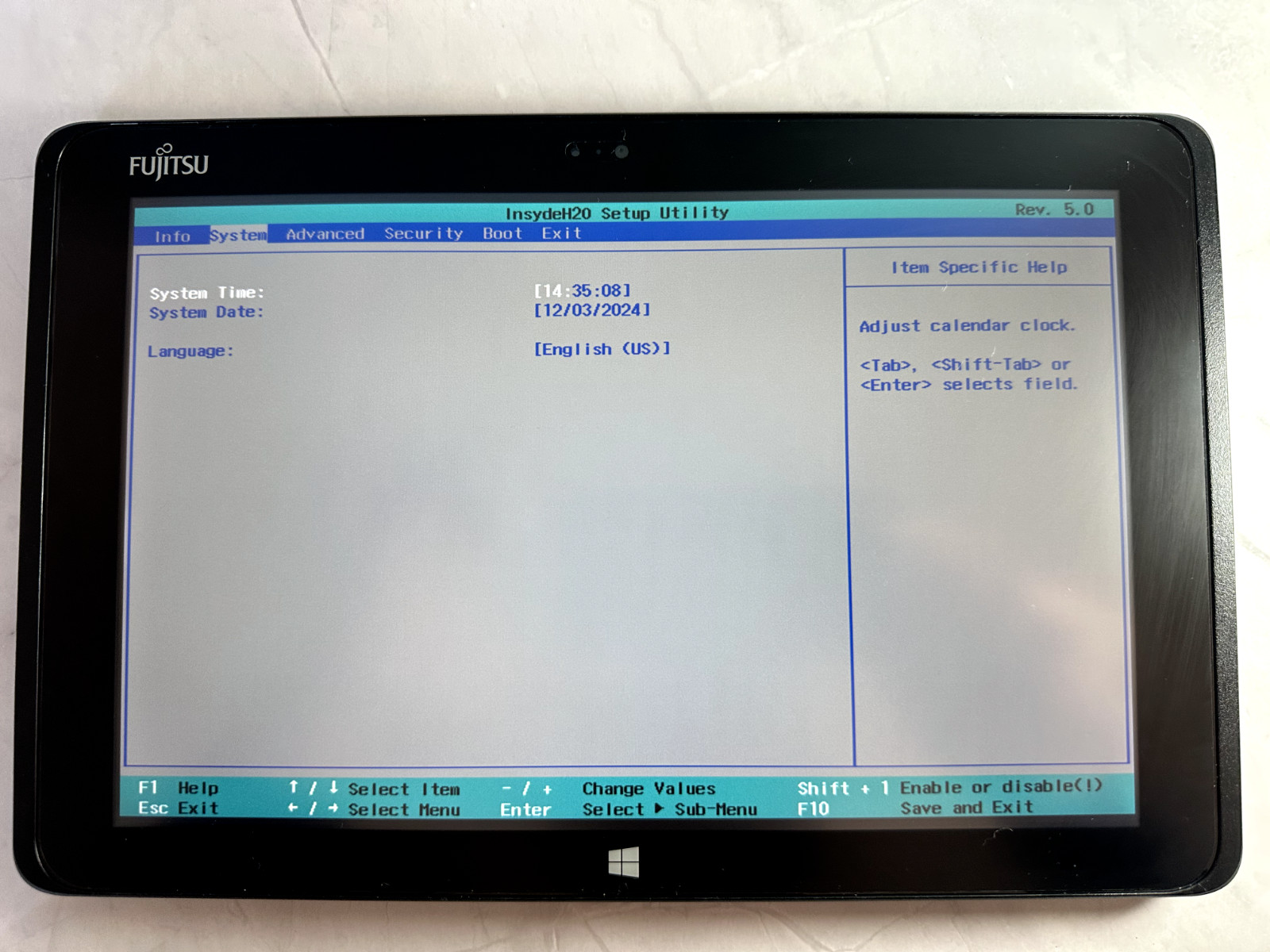 Fujitsu Arrows Tab Q506/NE 10.1” Atom -Z8550 4GB 64GB eMMC / No OS /BIOS OK
