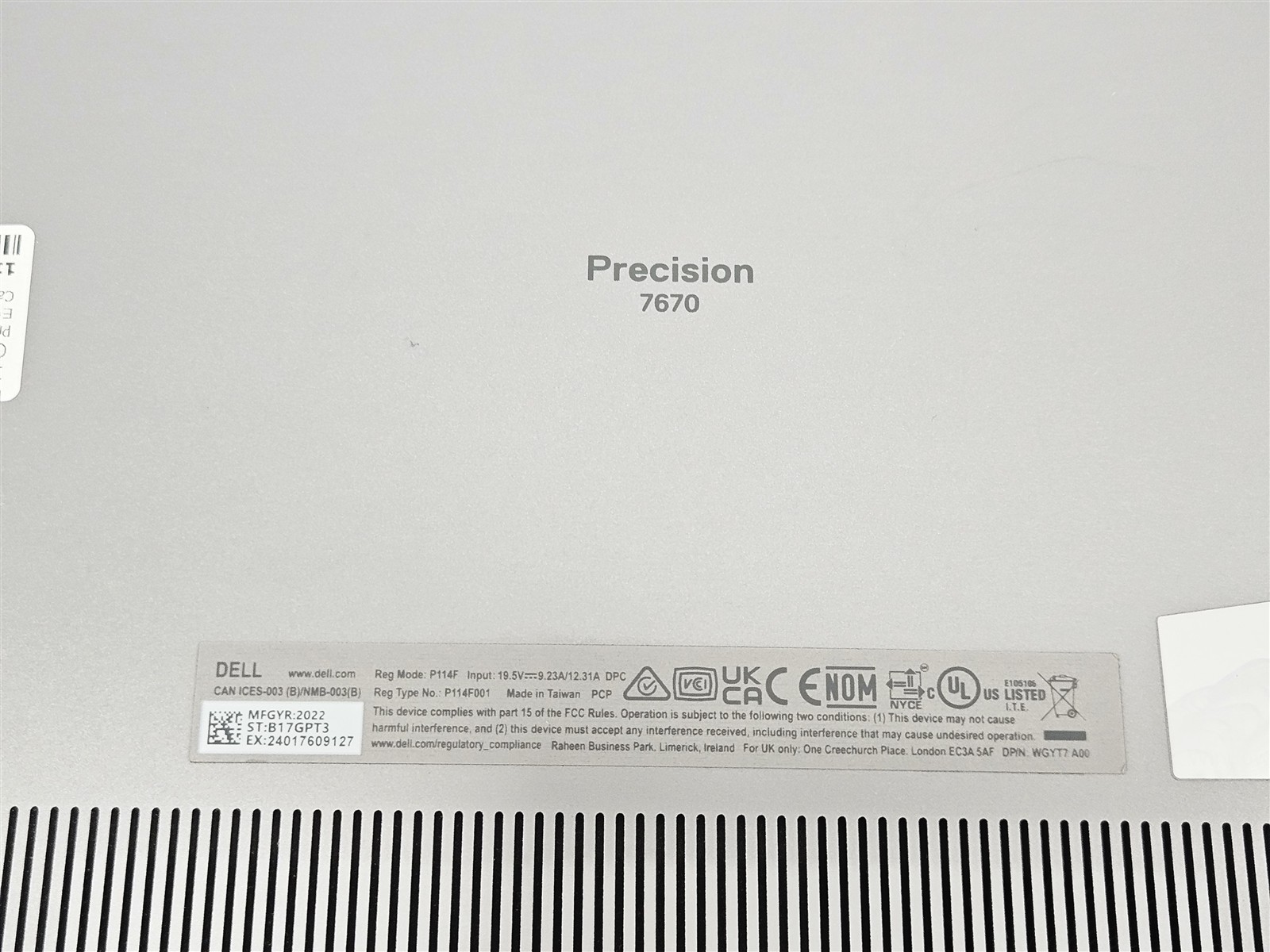 Dell Precision 7670 64GB RAM 1TB SSD i7-12850HX 16″ RTX A1000 Titan Gray