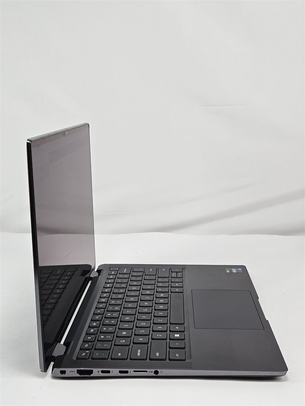 Dell 14″ Latitude 9430 2in1 256GB SSD 16GB i7-1265U Intel Iris Xe Graphite