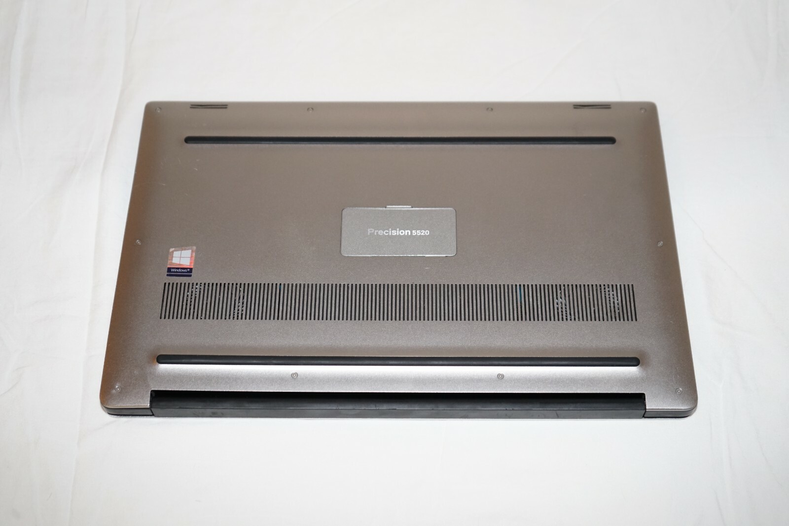 ^ Dell Precision 5520 i5-7300HQ @ 2.5GHz 4GB Ram No HD BIOS Locked #C1415