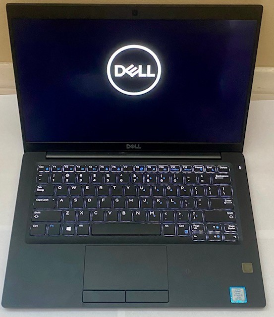 Dell Latitude 7390 13.3 in FHD i5-8350U 8GB RAM 256GB SSD Intel UHD Graphics 620