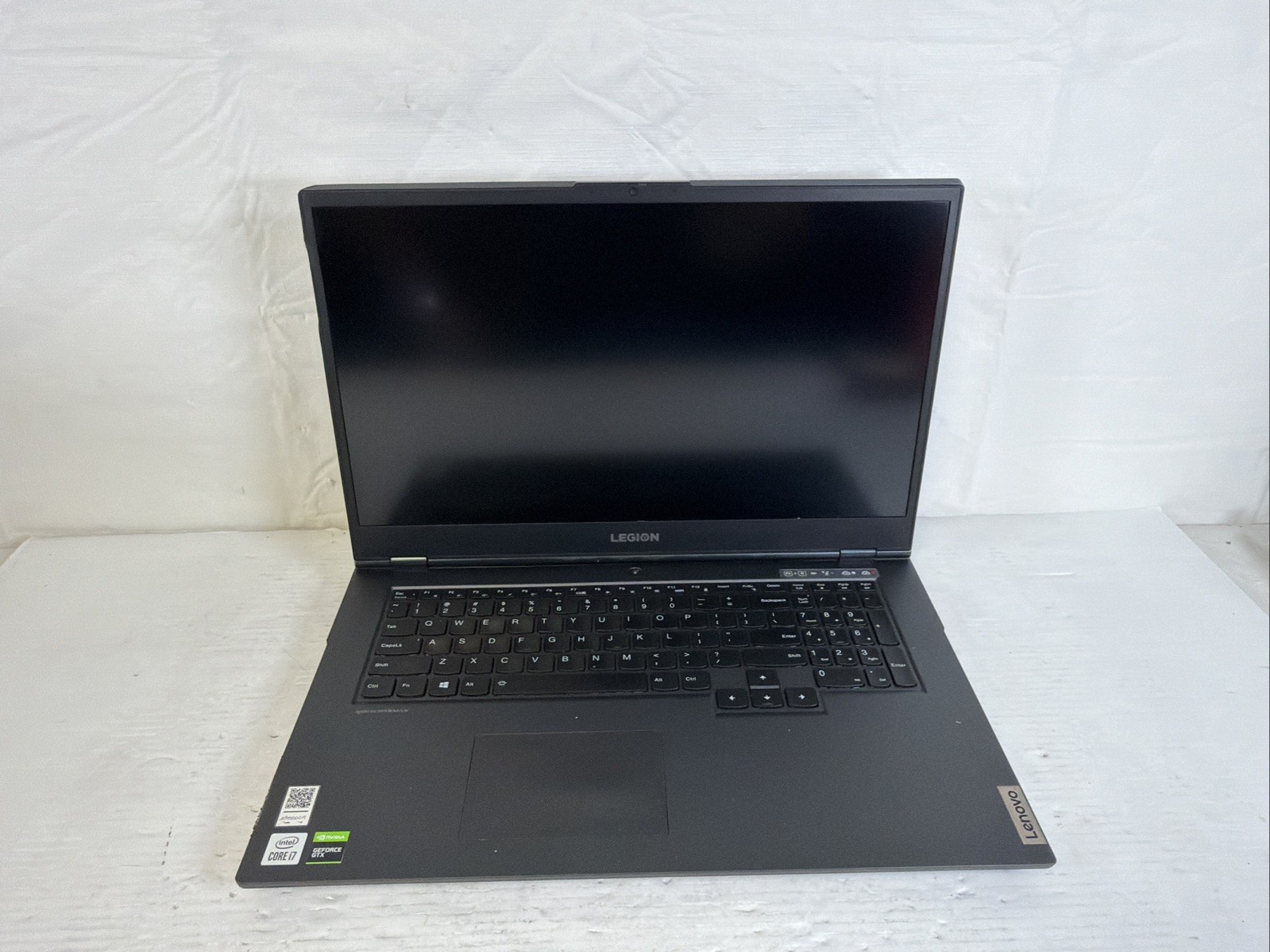 Lenovo Legion 5 17IMH05H 17″ i7-10750H 16GB RAM 256GB & 1TB GTX 1660 Ti – READ