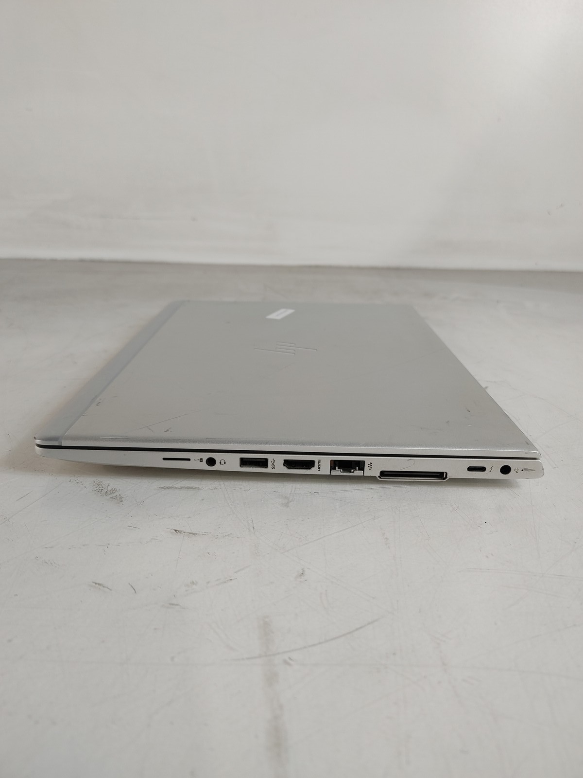 HP EliteBook 840 G5 Core i7-8650U 1.90 GHz 32 GB DDR4 No HDD
